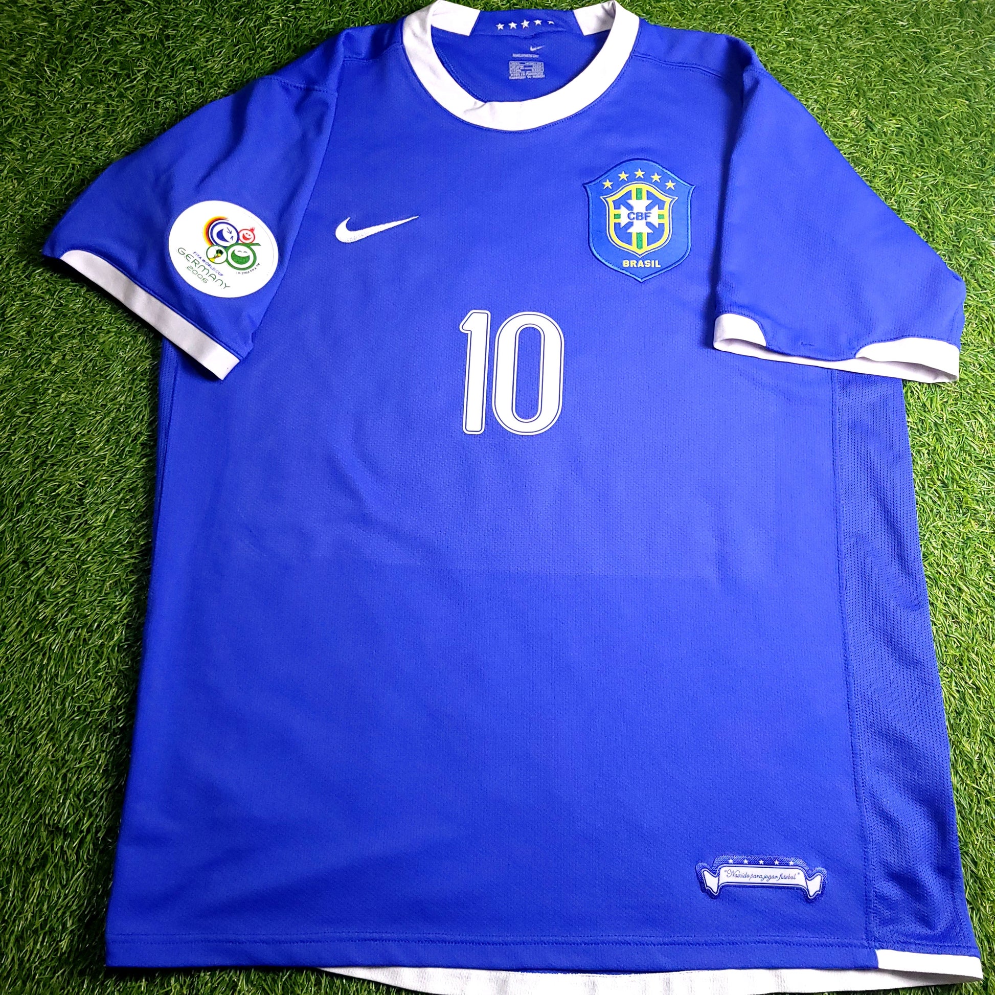 Ronaldinho Brazil 2006 World Cup Away Soccer Jersey L SKU# 103890 - ForeverSoccerJerseys