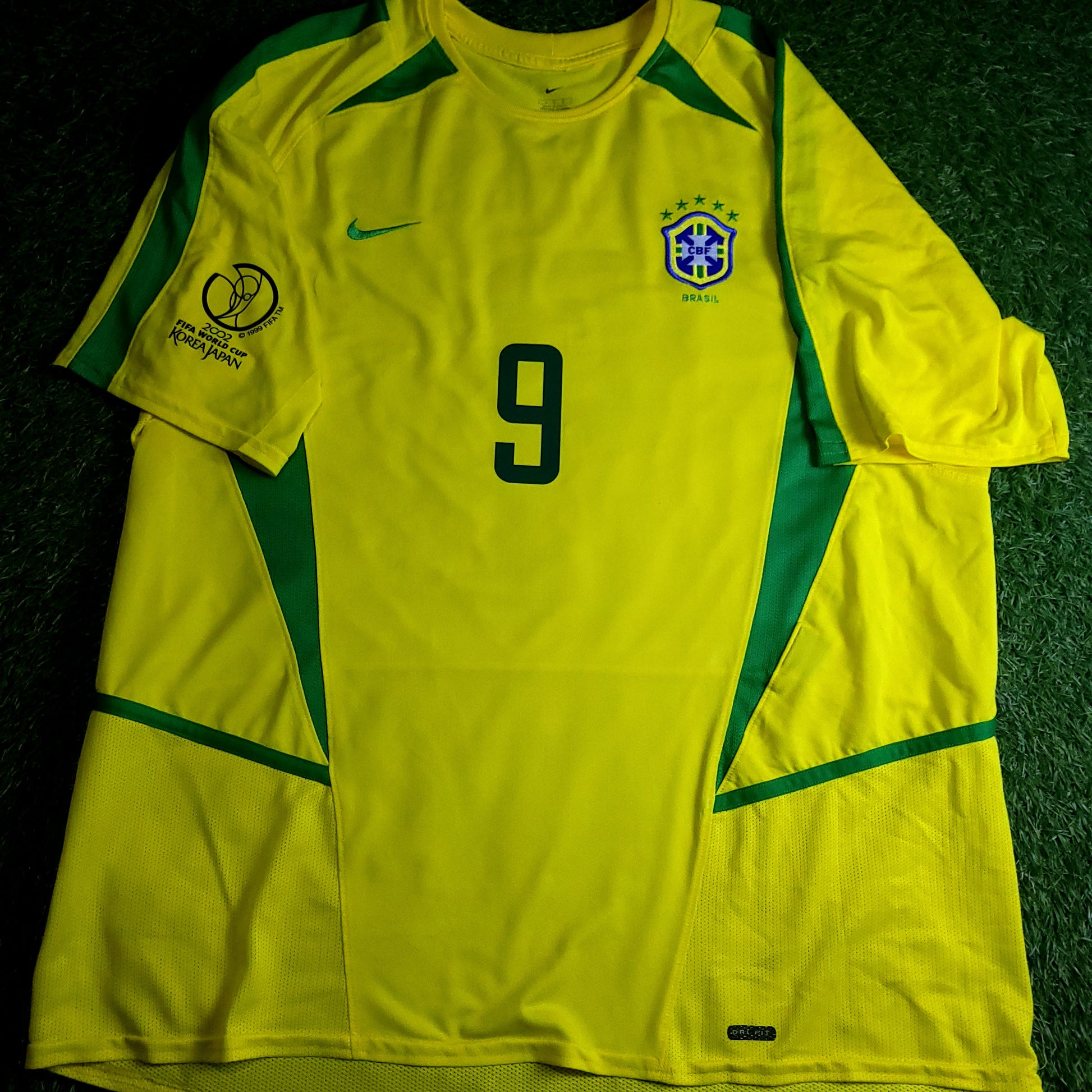 Ronaldo Brazil 2002 WORLD CUP Soccer Jersey L - ForeverSoccerJerseys