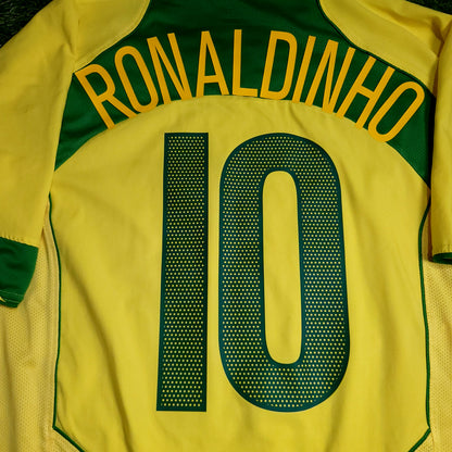 Ronaldinho Brazil 2004 Soccer Jersey M - ForeverSoccerJerseys
