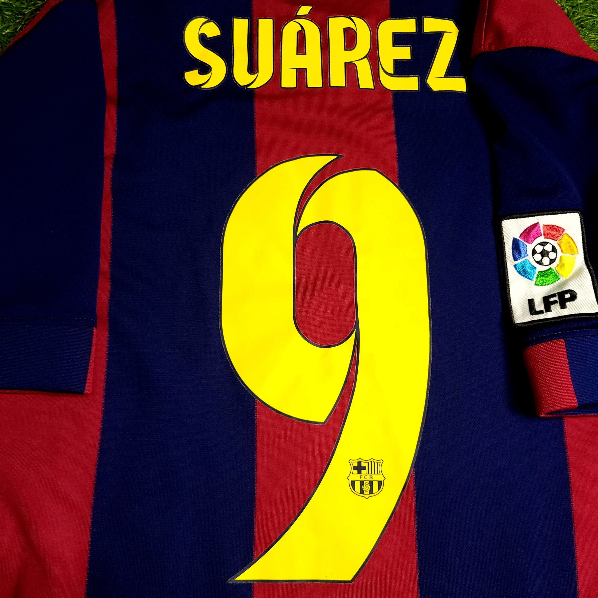 Suarez Barcelona 2014 2015 TREBLE Soccer Jersey M SKU# 610594-422 - ForeverSoccerJerseys