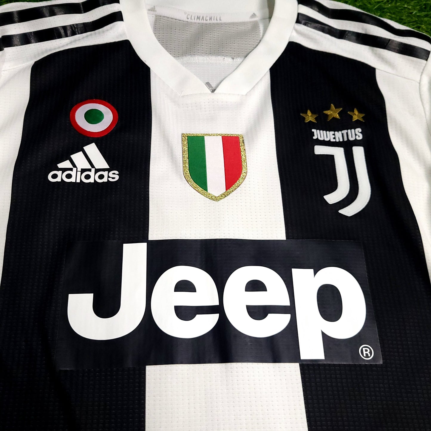 Cristiano Ronaldo Juventus 2018 2019 DEBUT UEFA PLAYER ISSUE Soccer Jersey M SKU# CF3493 - ForeverSoccerJerseys