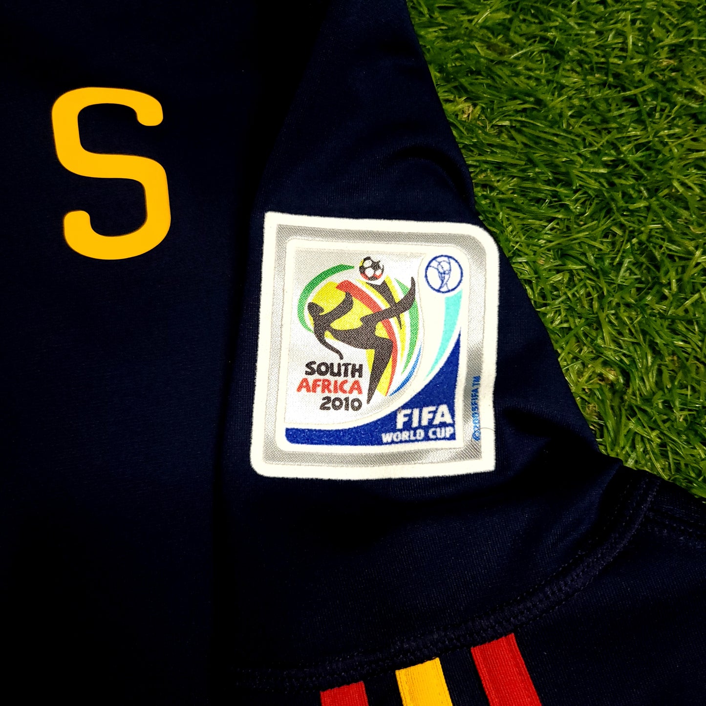 Torres Spain 2010 WORLD CUP Final Away Soccer Jersey M SKU# P47896 - ForeverSoccerJerseys