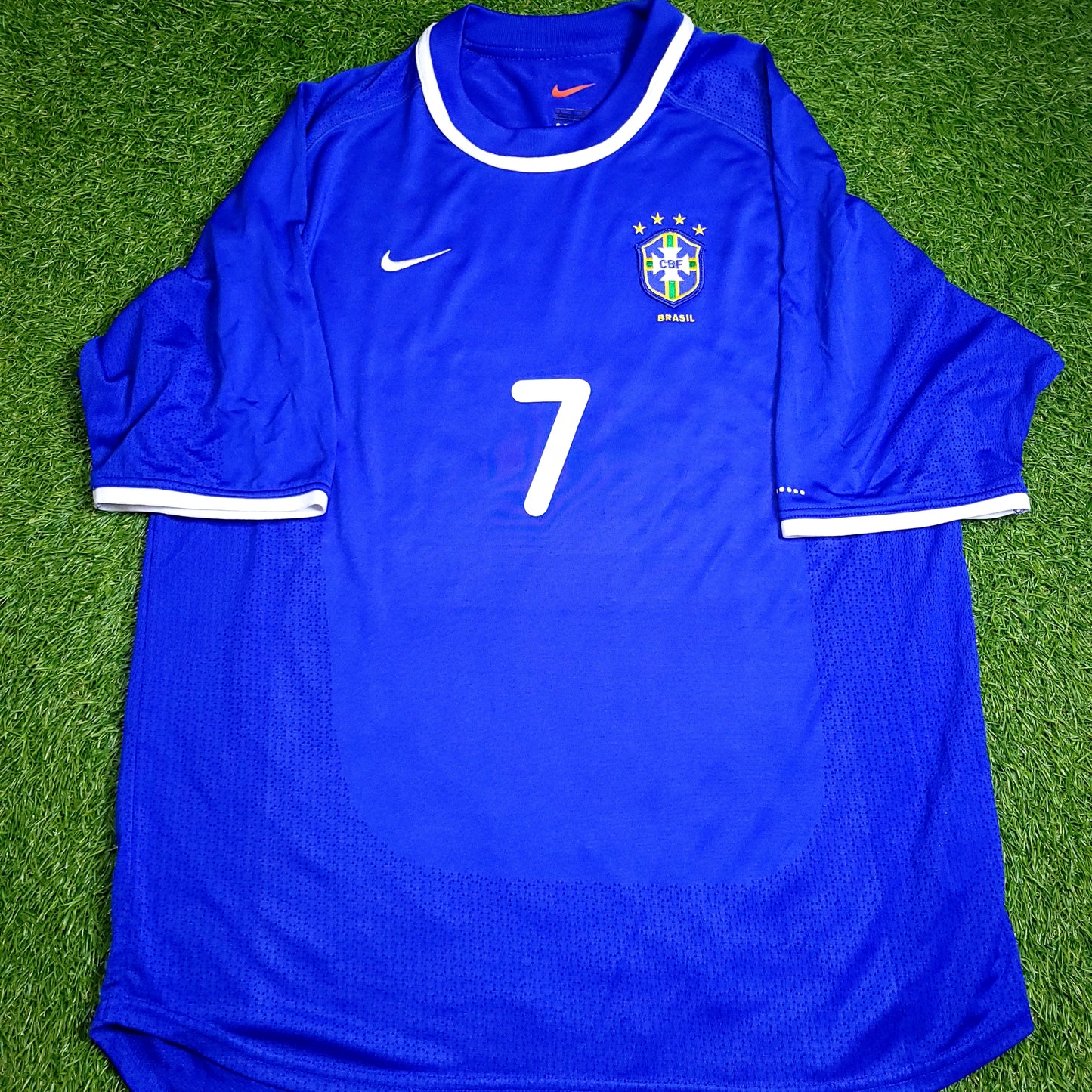 Ronaldinho Nike Brazil 2000 Away Soccer Jersey L