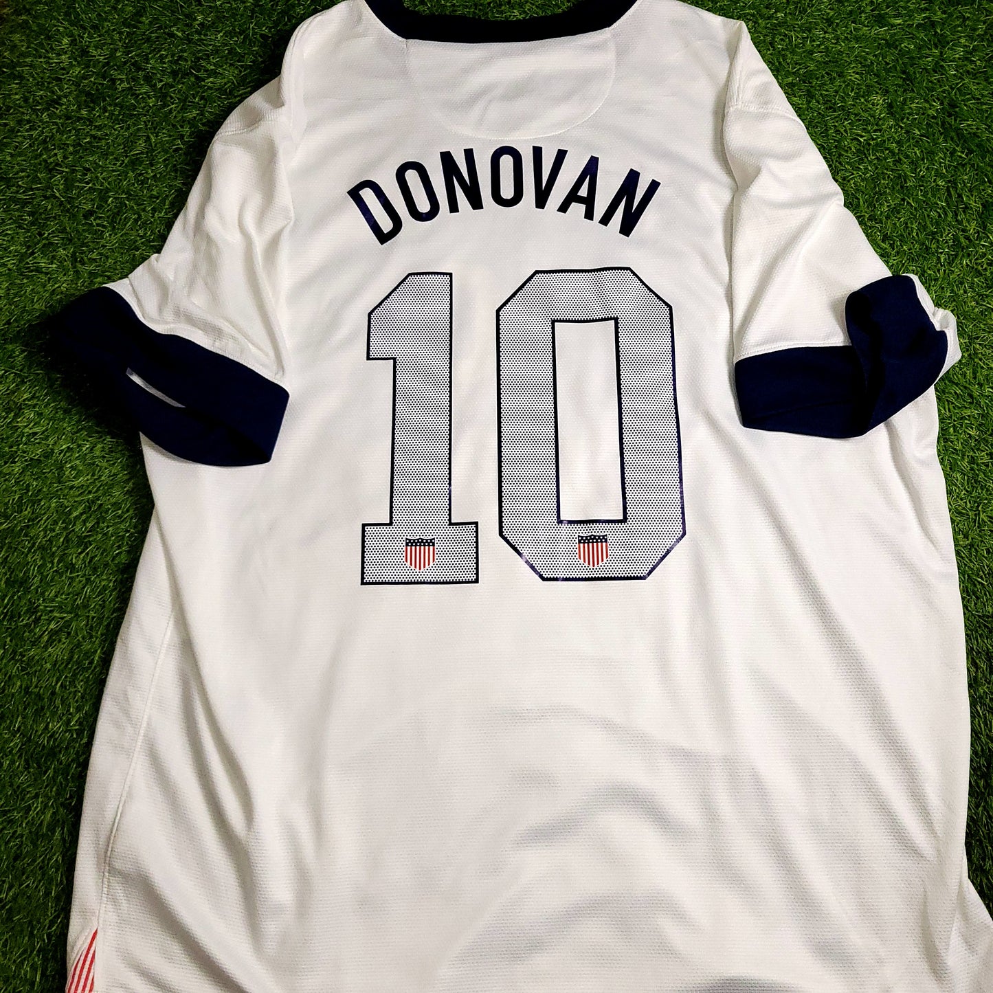 Donovan United States USA 2013 Centennial Soccer Jersey XXL SKU# 518734-105