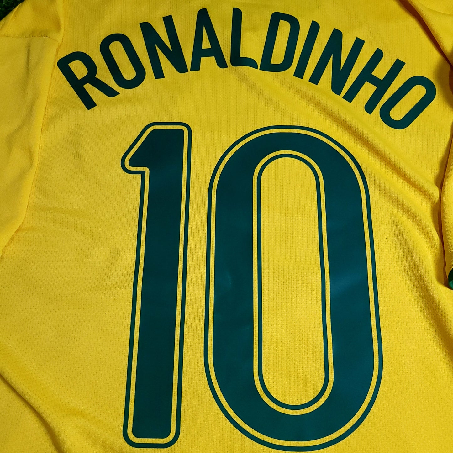 Ronaldinho Brazil 2006 World Cup Soccer Jersey XL