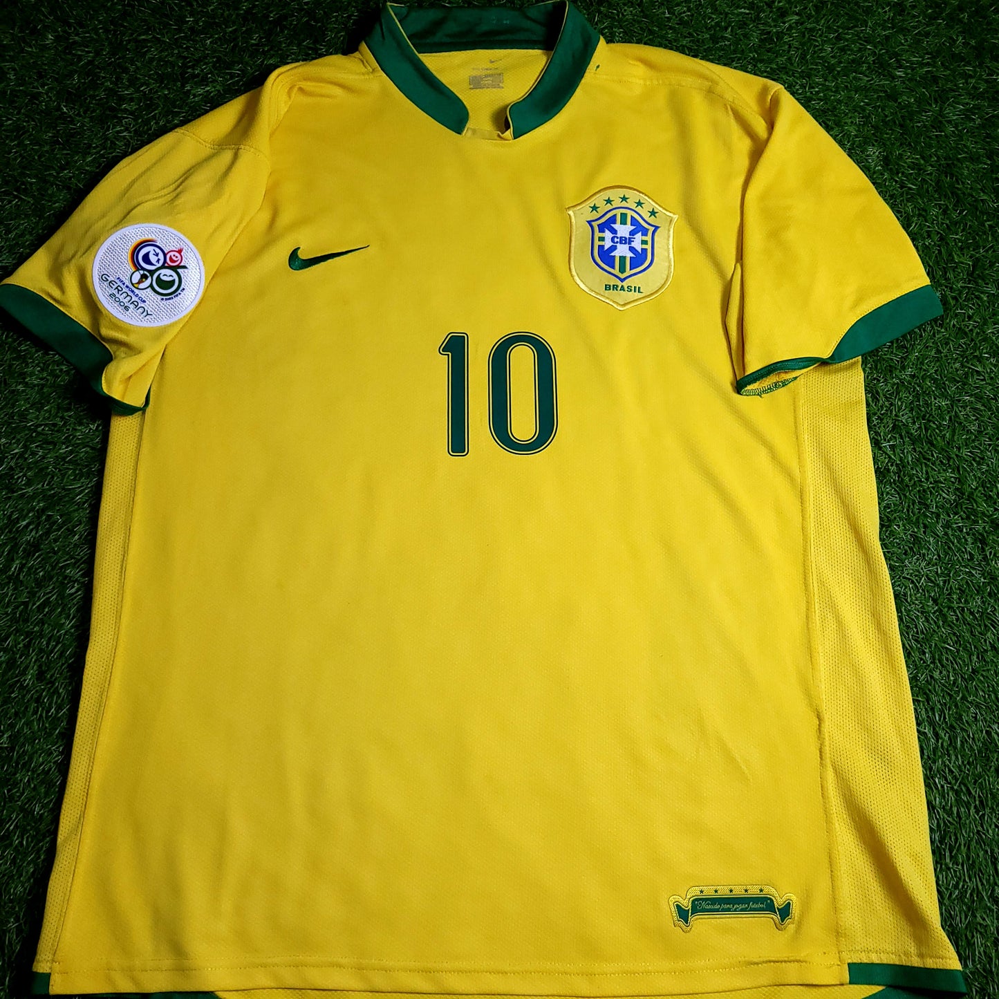 Ronaldinho Brazil 2006 World Cup Soccer Jersey XL