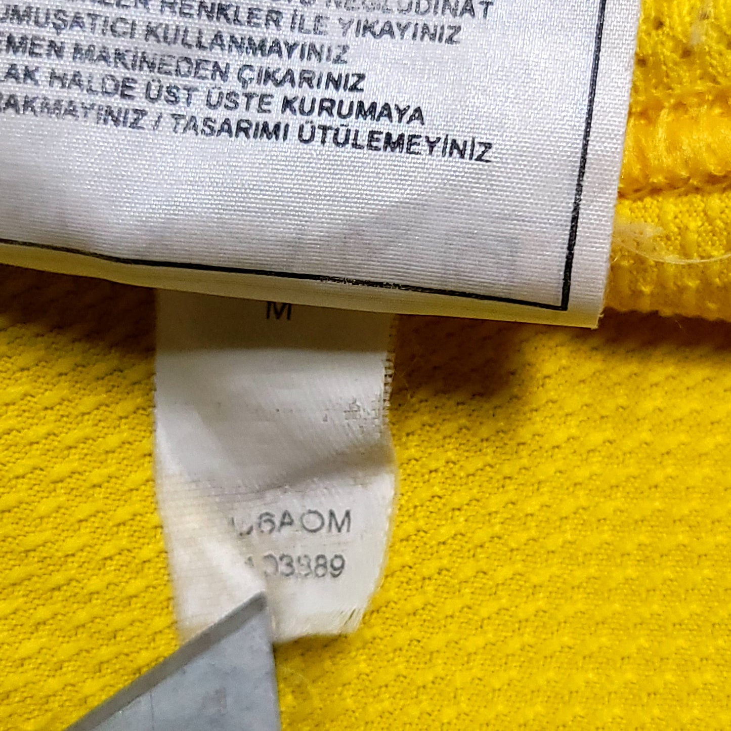 Ronaldinho Brazil 2006 World Cup Soccer Jersey L SKU# 103889