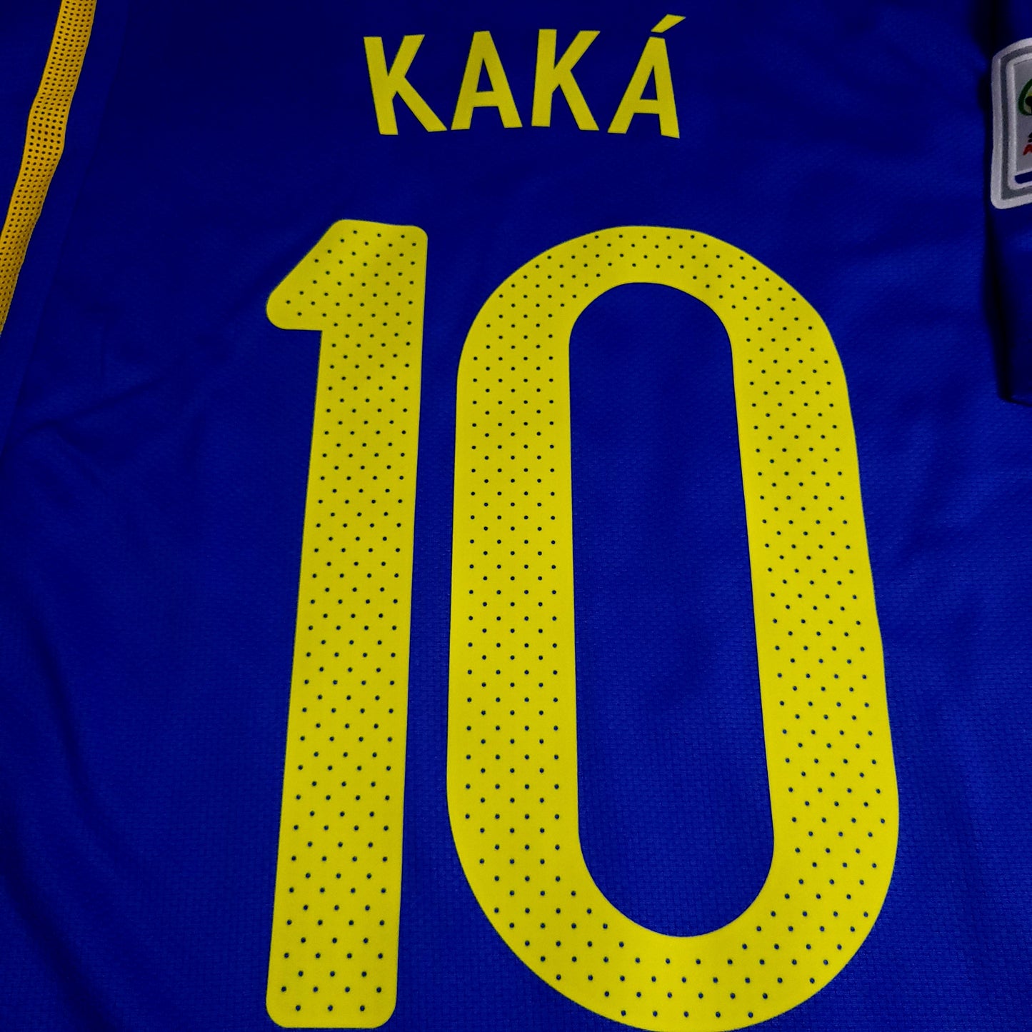 Kaka Brazil 2010 WORLD CUP Away Soccer Jersey L SKU# 369251-493