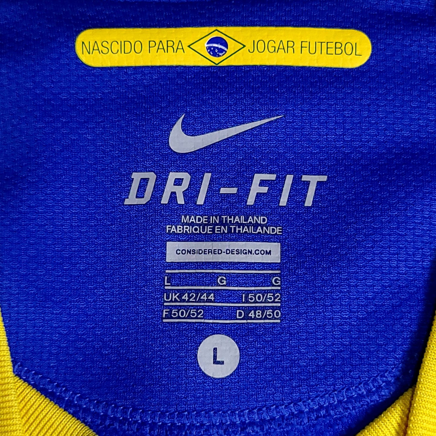 Kaka Brazil 2010 WORLD CUP Away Soccer Jersey L SKU# 369251-493