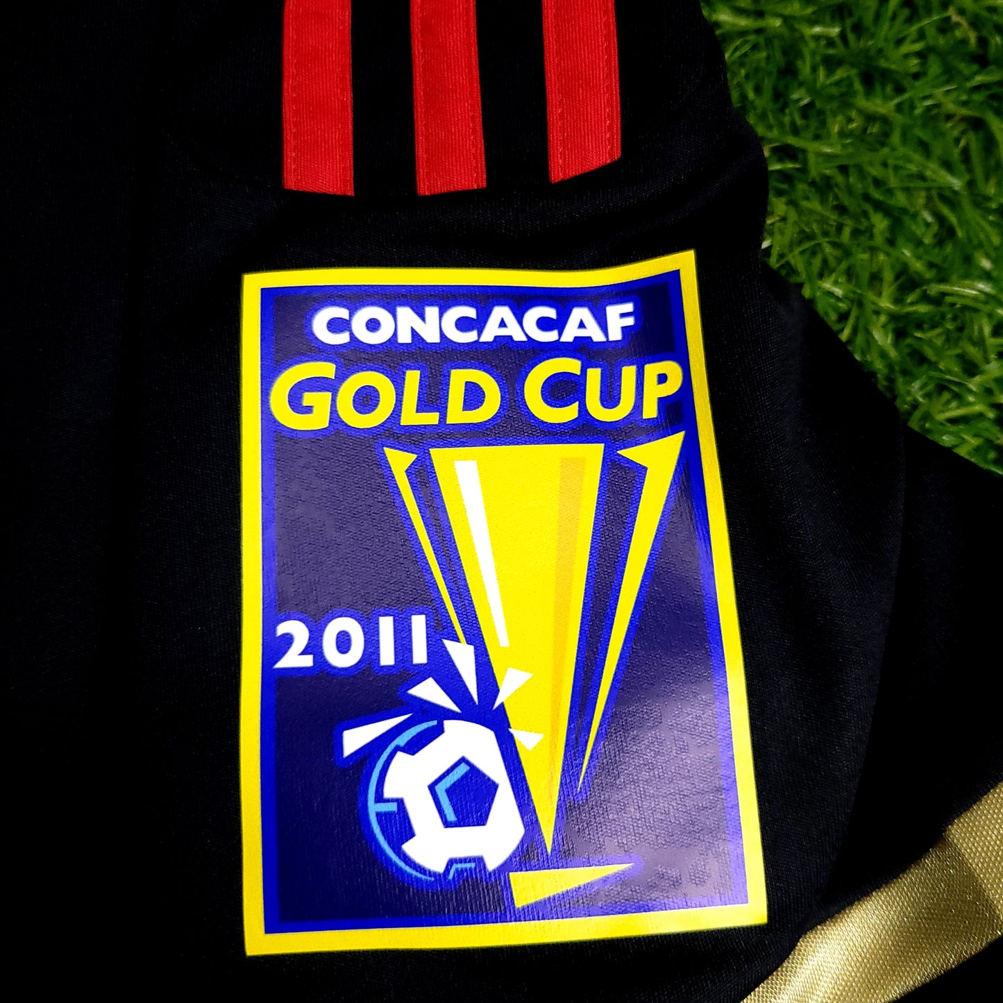 Chicharito Mexico 2011 GOLD CUP FINAL Away Soccer Jersey XL SKU# V31526
