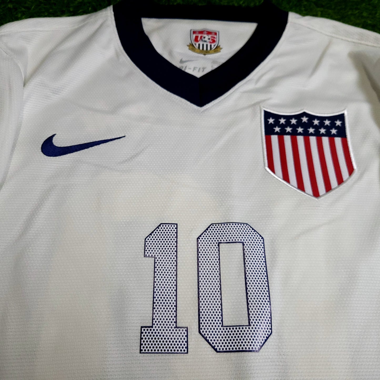 Donovan United States USA 2013 Centennial Soccer Jersey M SKU# 518734-105