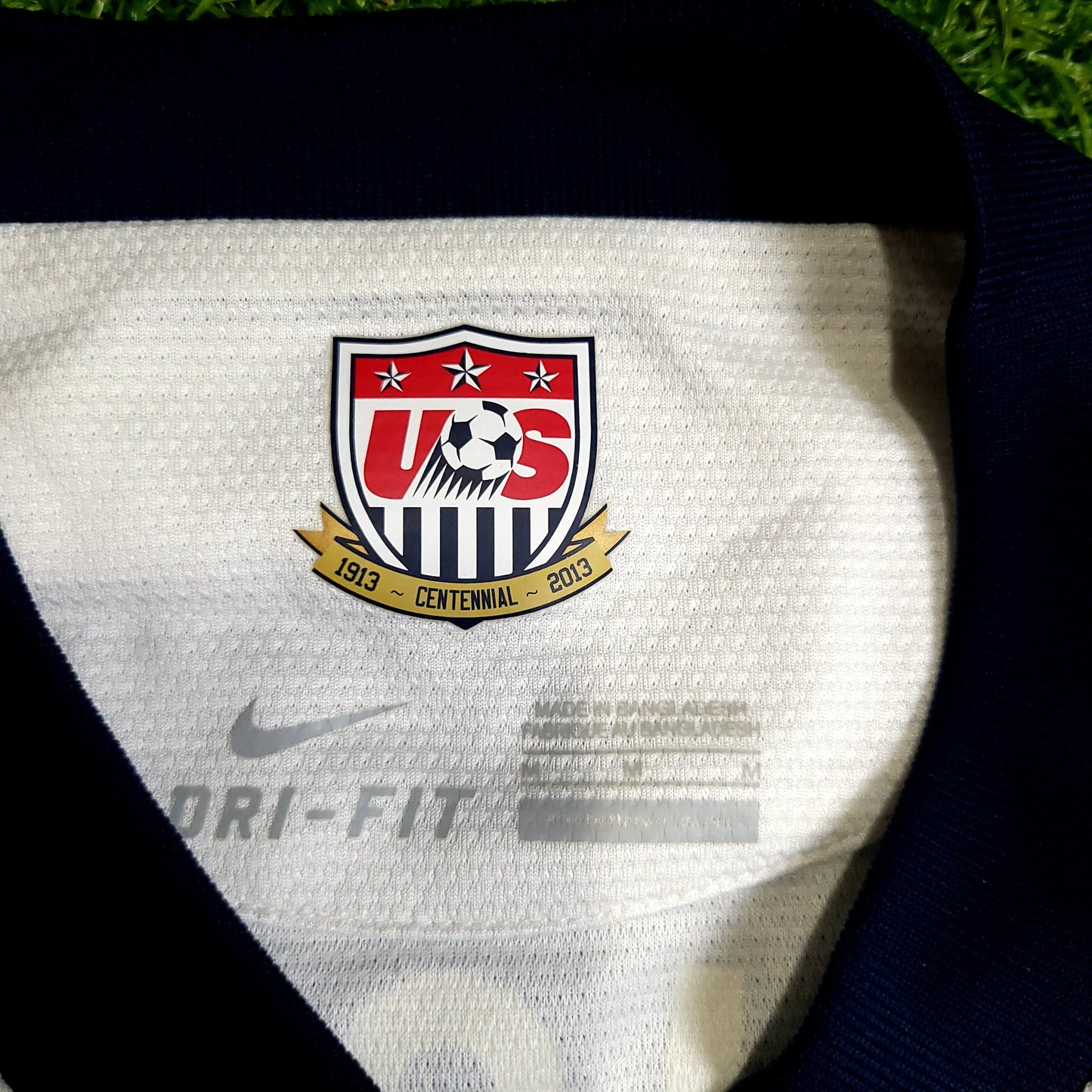 Donovan United States USA 2013 Centennial Soccer Jersey M SKU# 518734-105