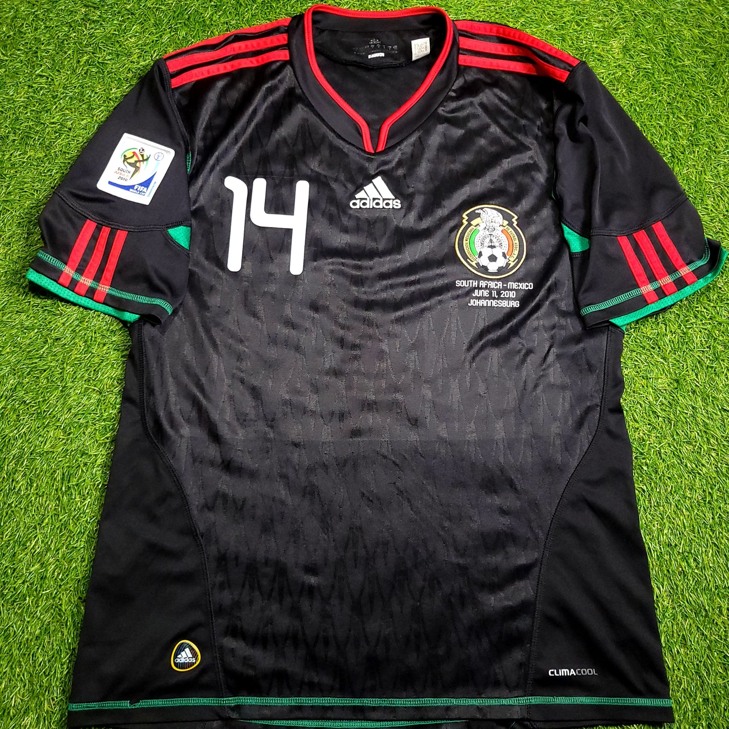 Chicharito Mexico 2010 WORLD CUP Away Black Soccer Jersey M SKU# P41397 - ForeverSoccerJerseys