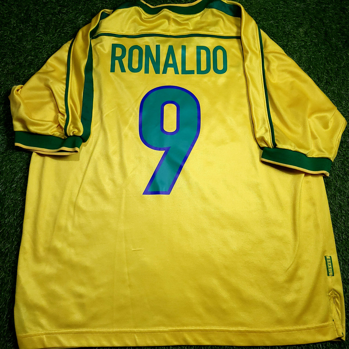 Ronaldo Brazil 1998 WORLD CUP Nike Home Soccer Jersey XL - ForeverSoccerJerseys