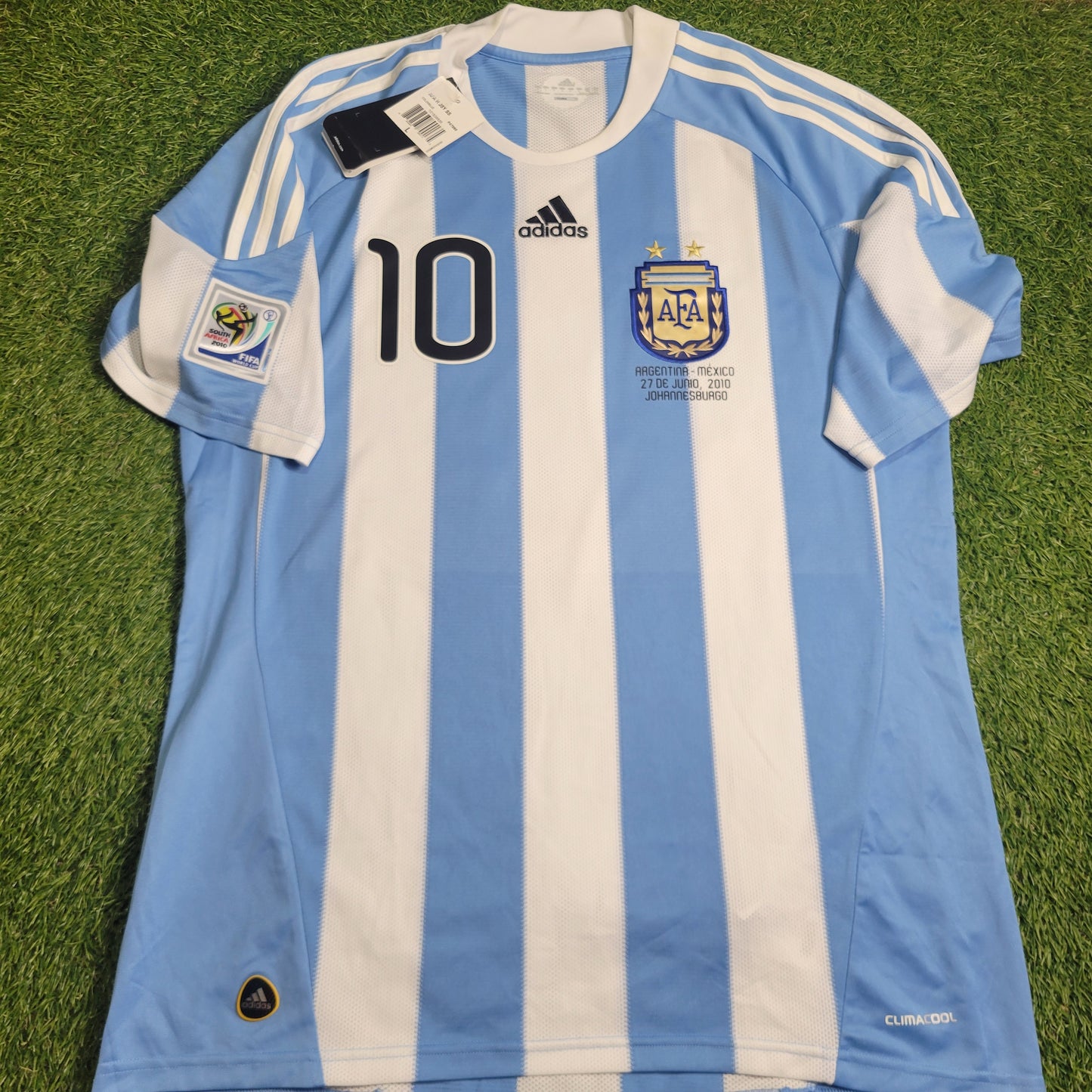Messi Argentina 2010 WORLD CUP Soccer Jersey BNWT L SKU# P47066