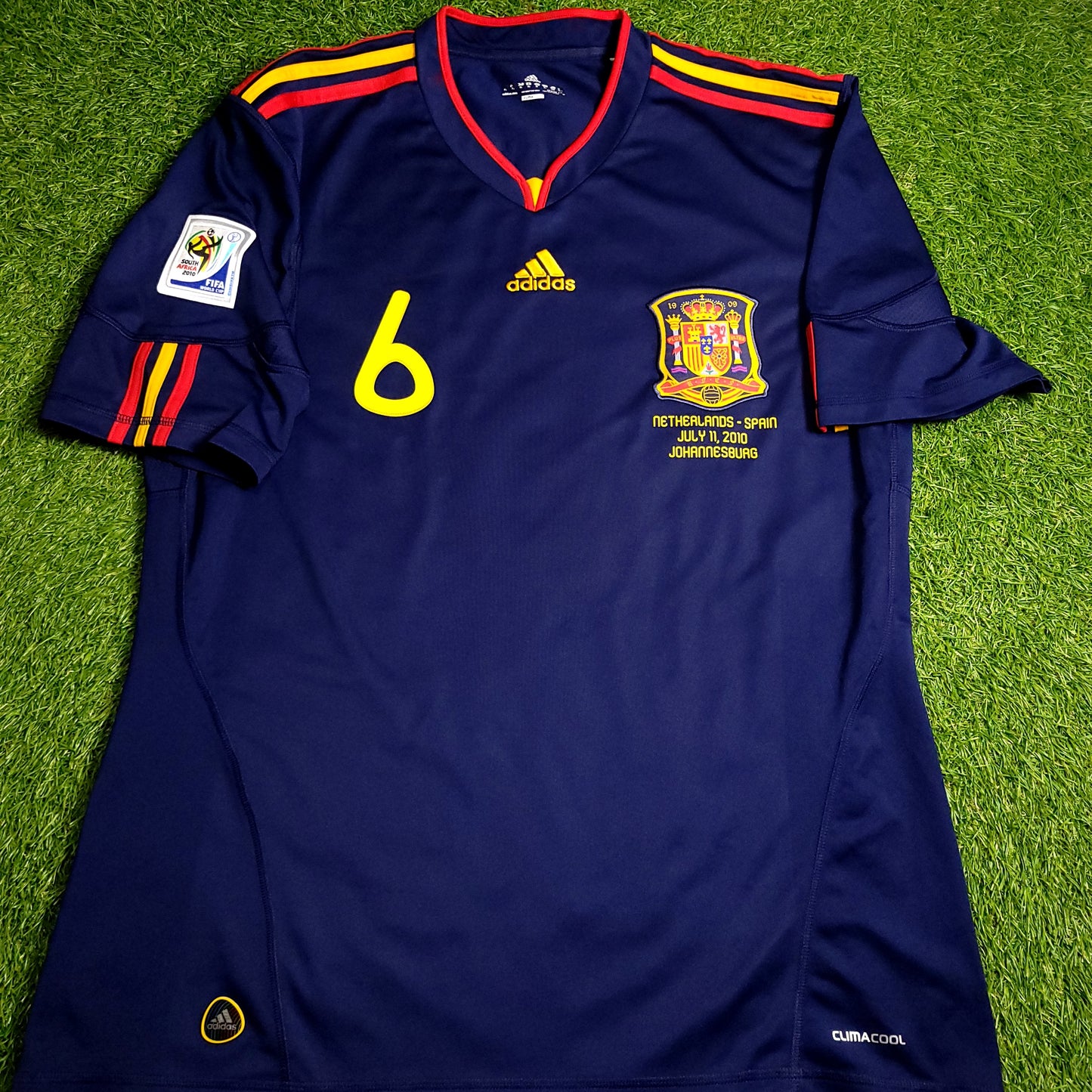 Iniesta Spain 2010 WORLD CUP FINAL Soccer Away Jersey XL SKU# P47896 - ForeverSoccerJerseys