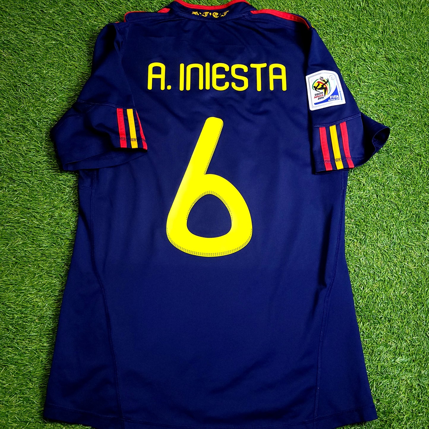 Iniesta Spain 2010 WORLD CUP Final Away Soccer Jersey M SKU# P47896