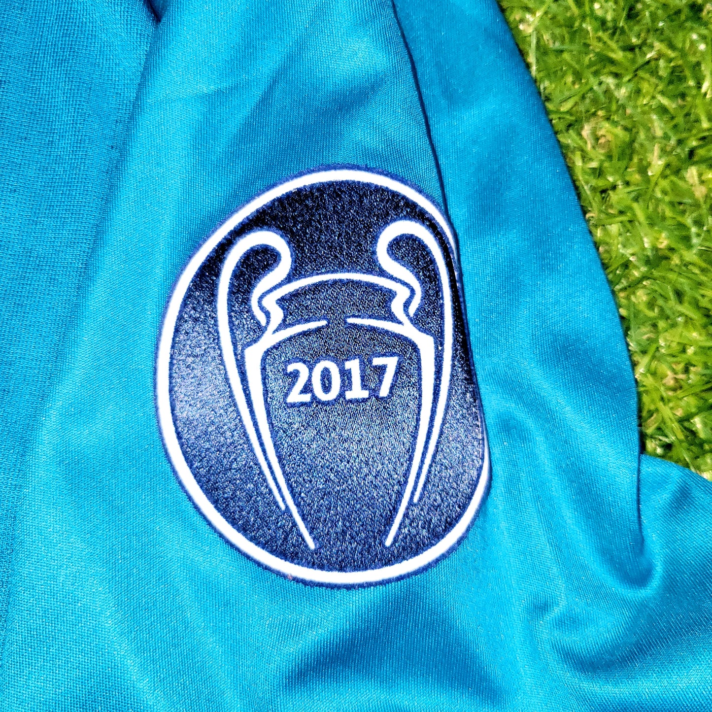 Cristiano Ronaldo Real Madrid 2017 2018 UEFA PLAYER ISSUE Third Soccer Jersey L SKU# AZ8061