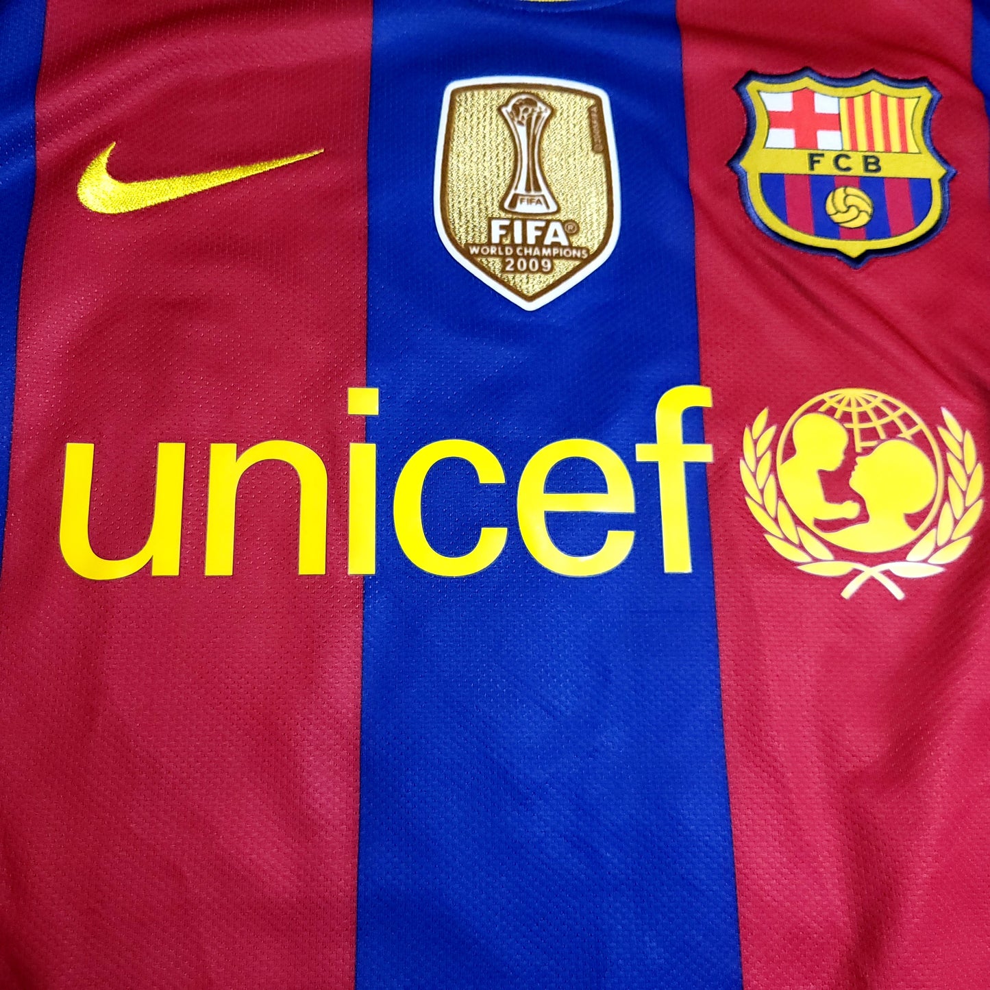 Messi Barcelona 2010 2011 Soccer Jersey M SKU# 382354-488