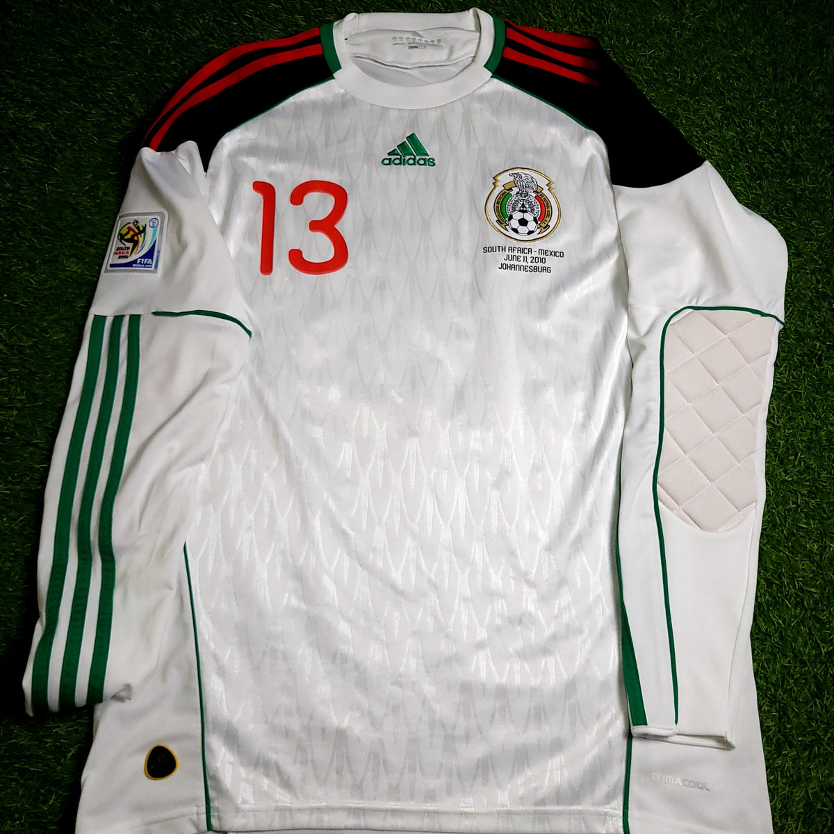 Memo Ochoa Mexico 2010 WORLD CUP GK Soccer Jersey M SKU# P41385 - ForeverSoccerJerseys
