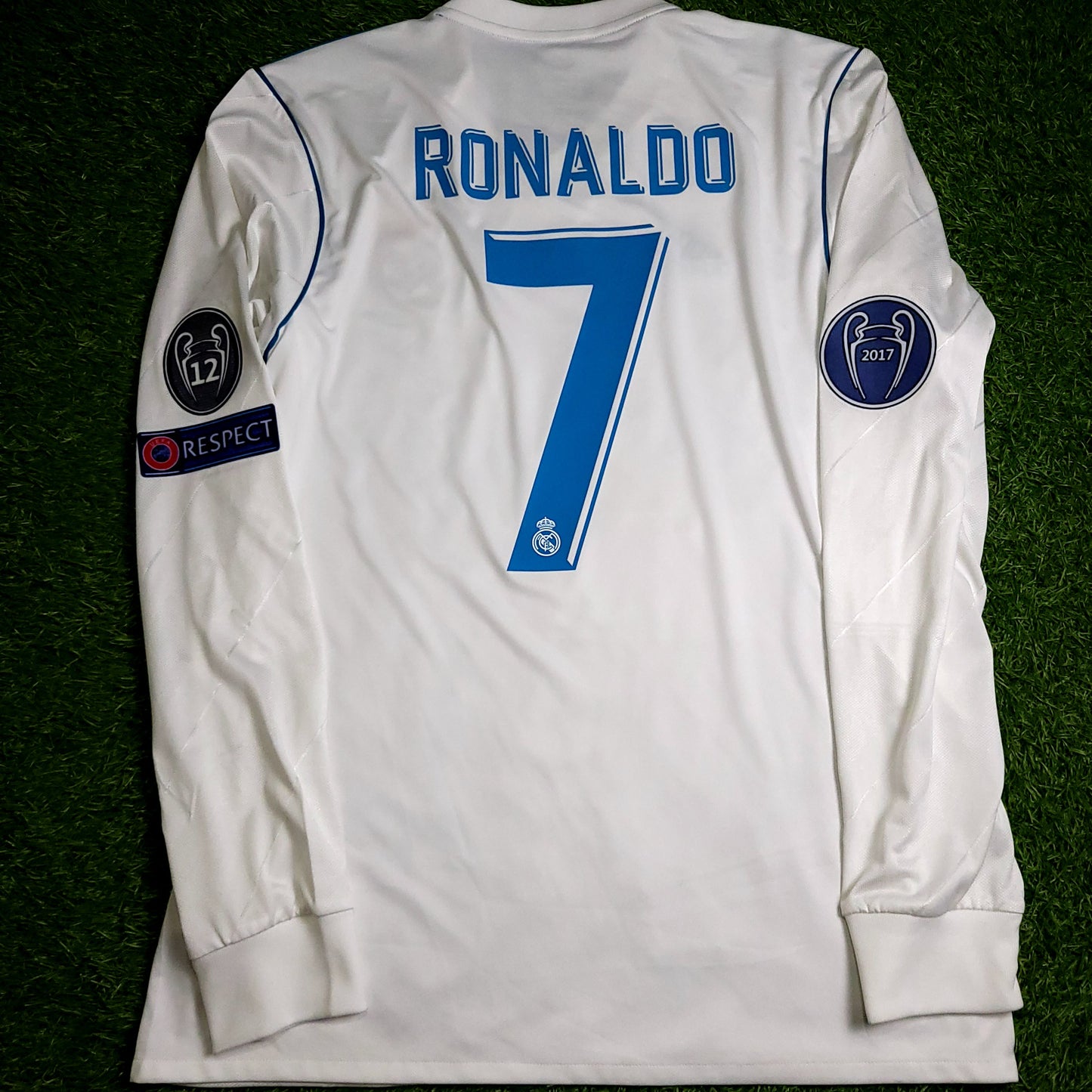 Cristiano Ronaldo Real Madrid 2017 2018 LAST GAME UEFA FINAL Long Sleeve Soccer Jersey  M SKU#  B31106