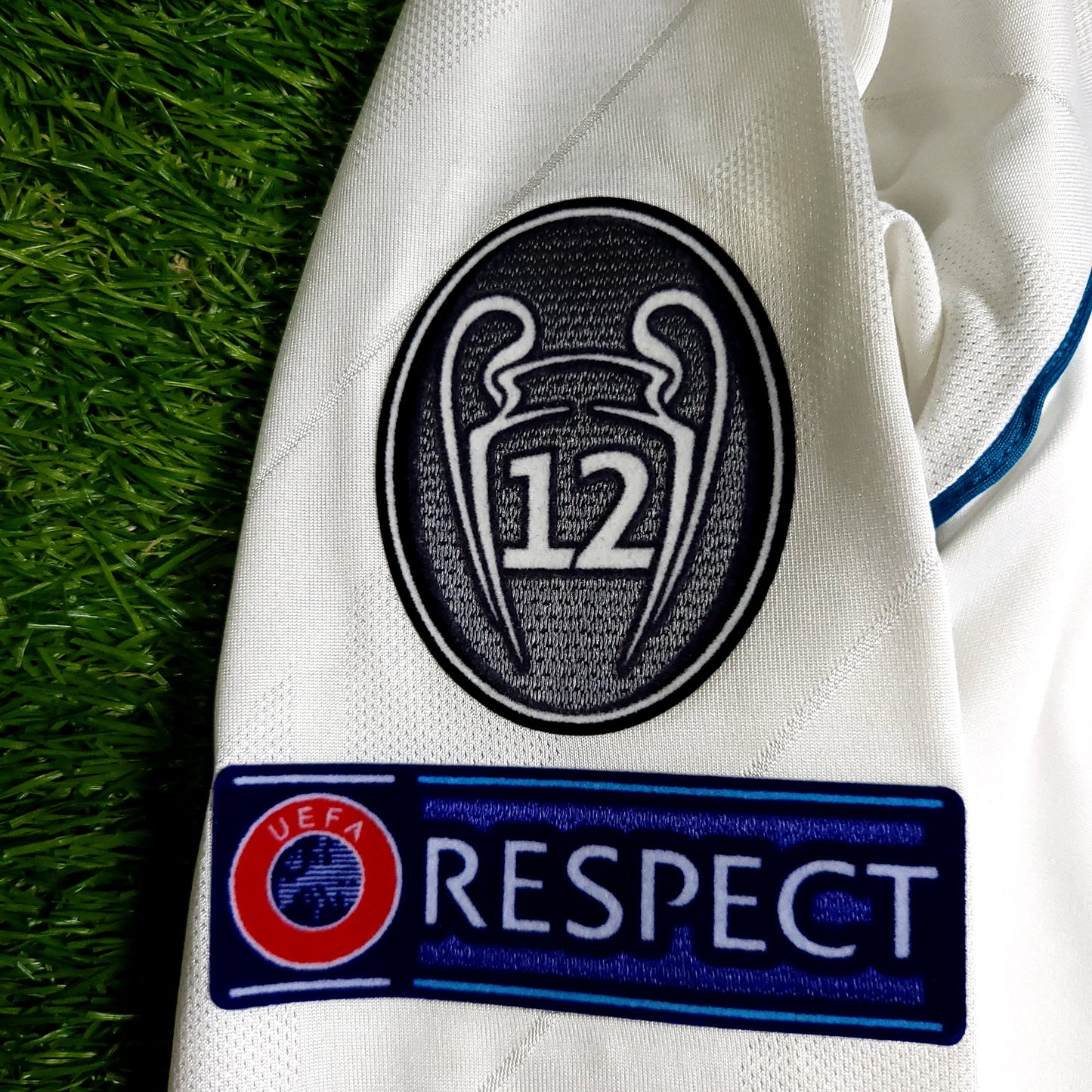 Cristiano Ronaldo Real Madrid 2017 2018 LAST GAME UEFA FINAL Long Sleeve Soccer Jersey  M SKU#  B31106