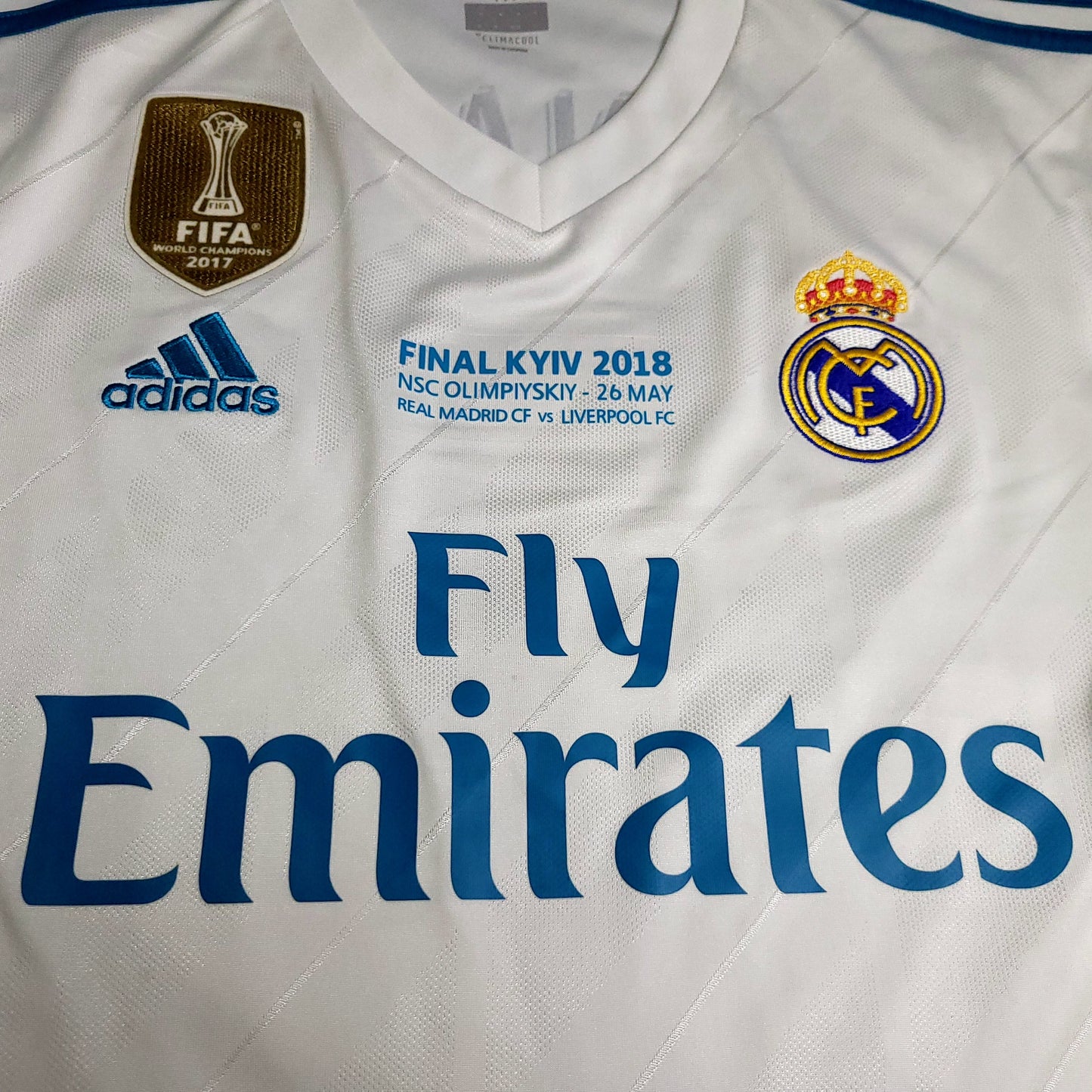 Cristiano Ronaldo Real Madrid 2017 2018 LAST GAME UEFA FINAL Long Sleeve Soccer Jersey  M SKU#  B31106