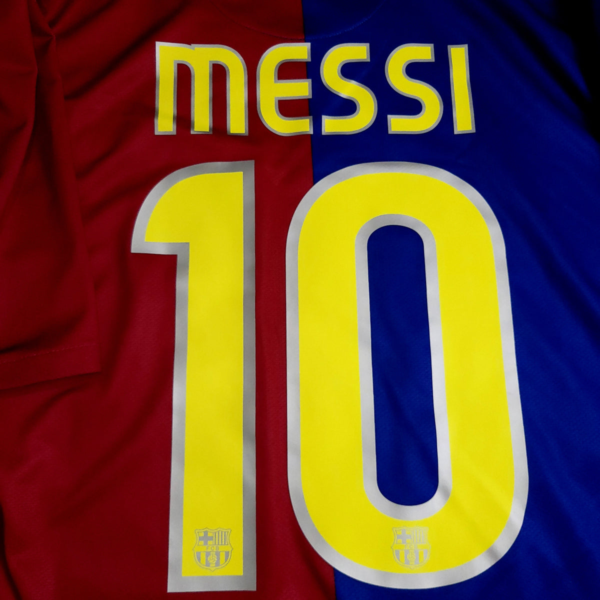 Messi Barcelona TREBLE SEASON 2008 2009 Soccer Jersey M SKU# 286784-655 - ForeverSoccerJerseys