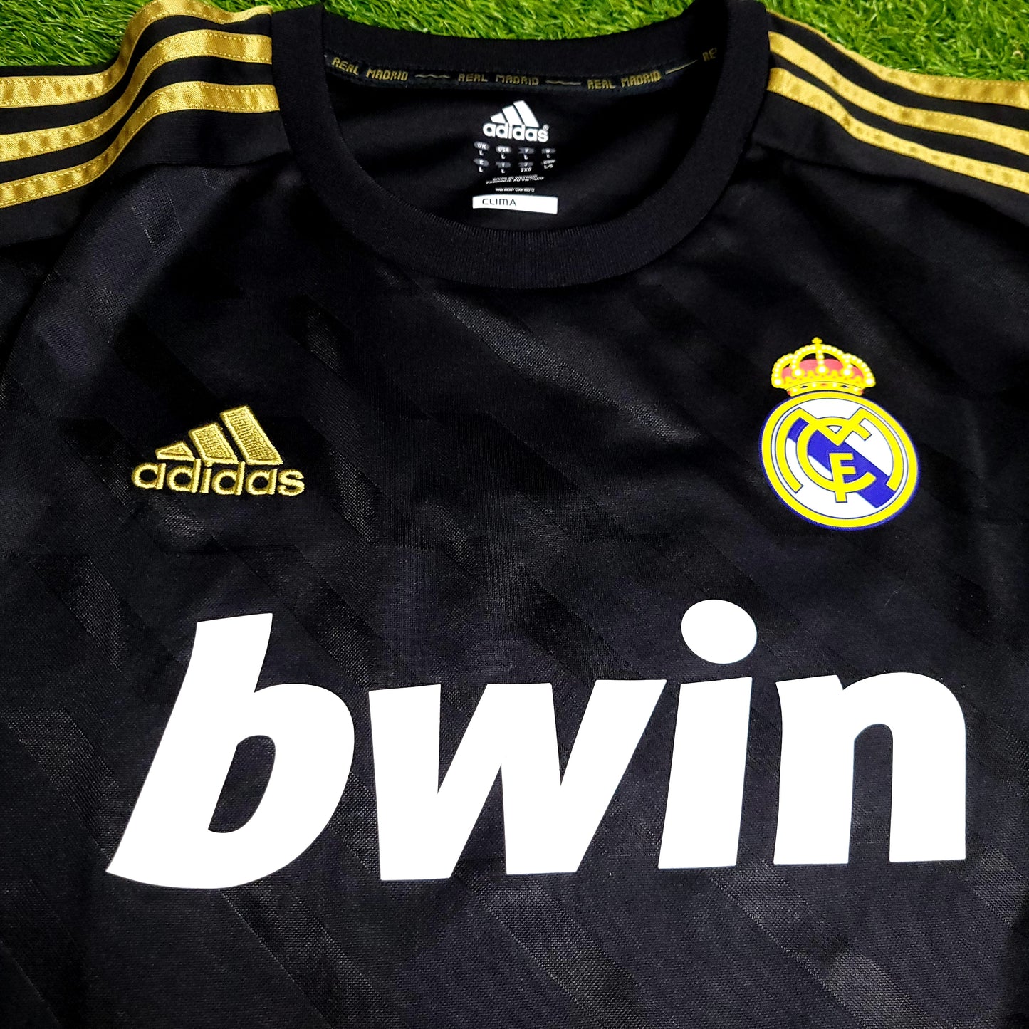 Cristiano Ronaldo Real Madrid 2011 2012 Away Soccer Jersey L SKU# V13642