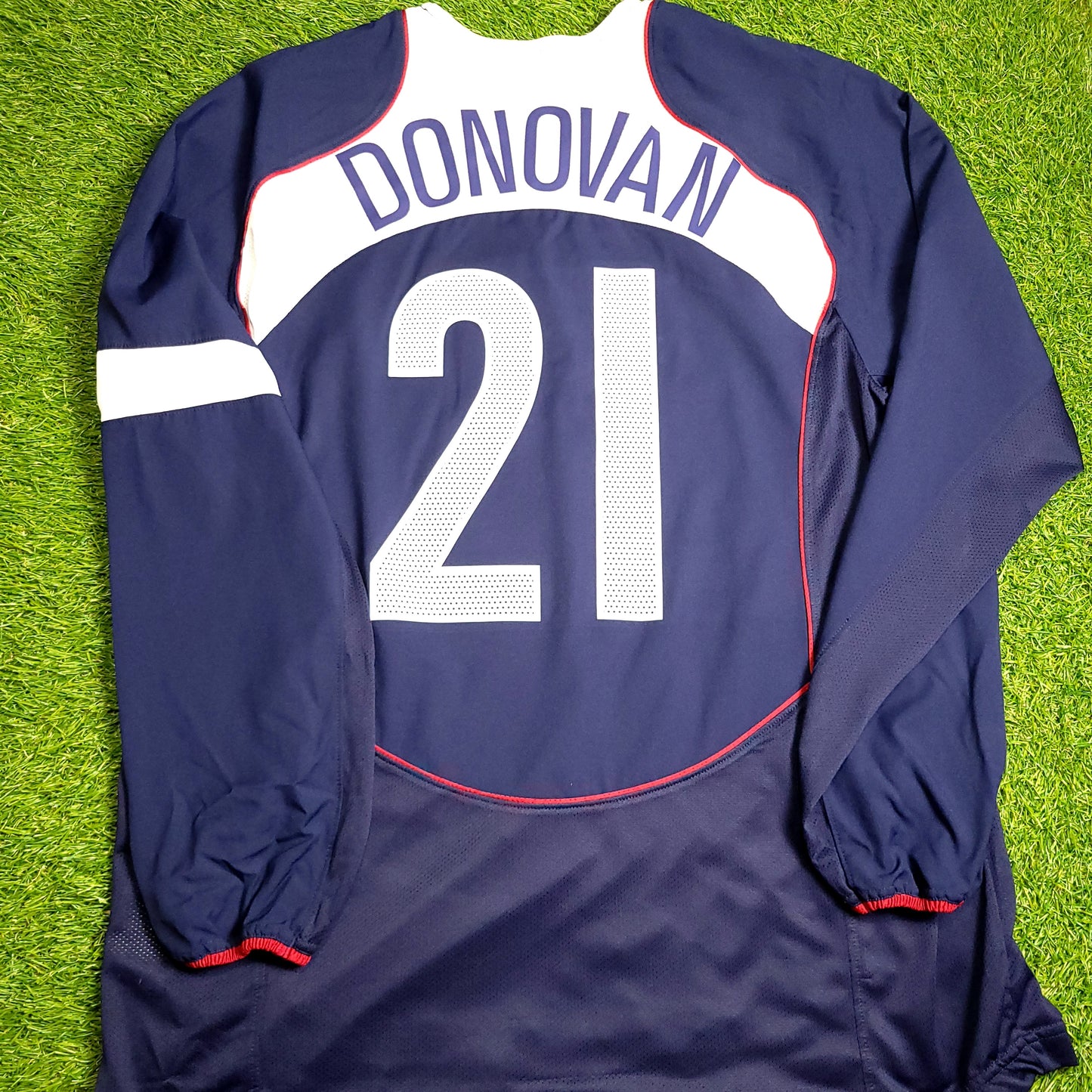 Donovan United States USA 2004 Away Long Sleeve Soccer Jersey L