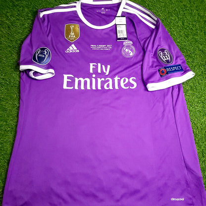 Cristiano Ronaldo Real Madrid 2016 2017 UEFA FINAL Away Soccer Jersey BNWT XL SKU# AI5158 - ForeverSoccerJerseys