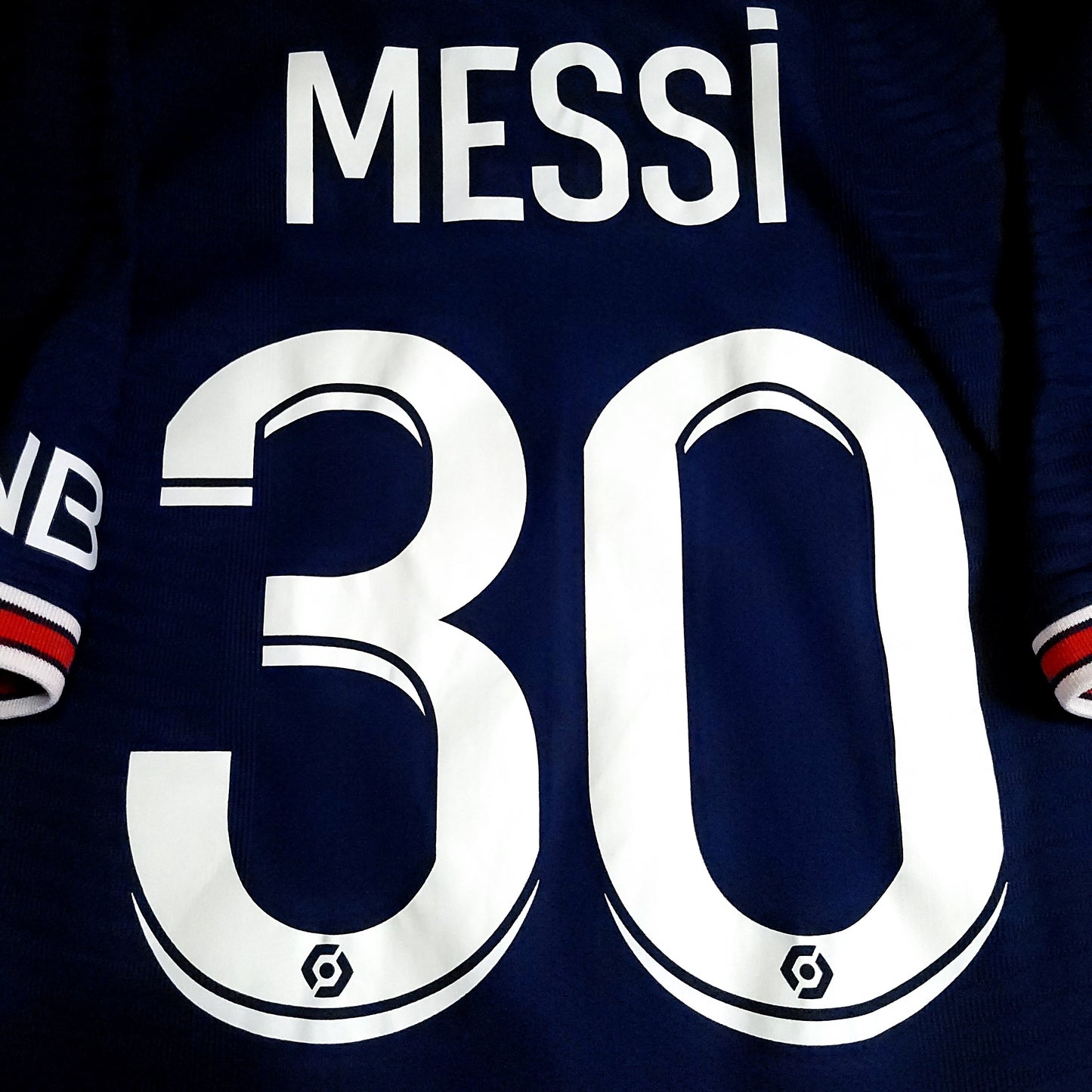 Messi Paris Saint Germain PSG Jordan 2021 2022 DEBUT PLAYER ISSUE Soccer Jersey M SKU# CV7851-411