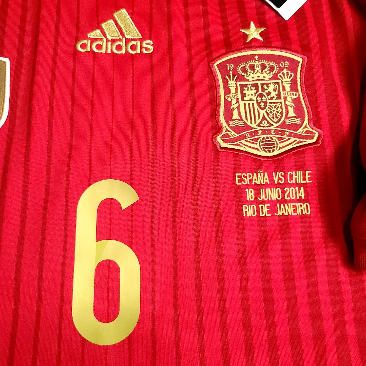 Iniesta Spain 2014 WORLD CUP Soccer Jersey BNWT M SKU# G85279