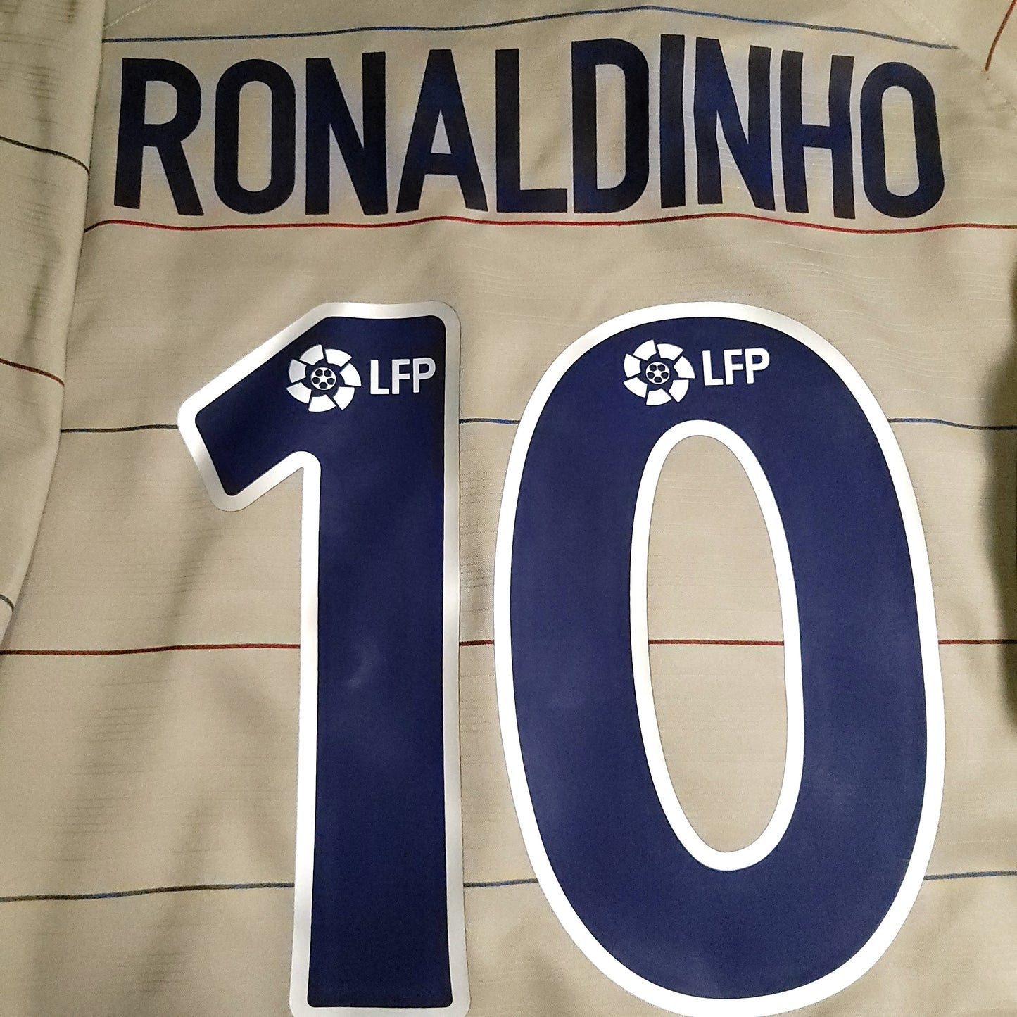 Ronaldinho Barcelona 2003 2004 DEBUT Away Soccer Jersey M SKU# 112587