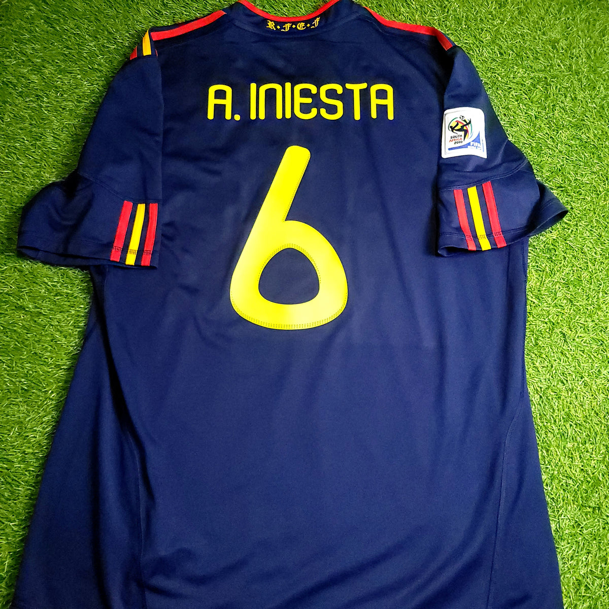 Iniesta Spain 2010 WORLD CUP FINAL Soccer Away Jersey XL SKU# P47896 - ForeverSoccerJerseys