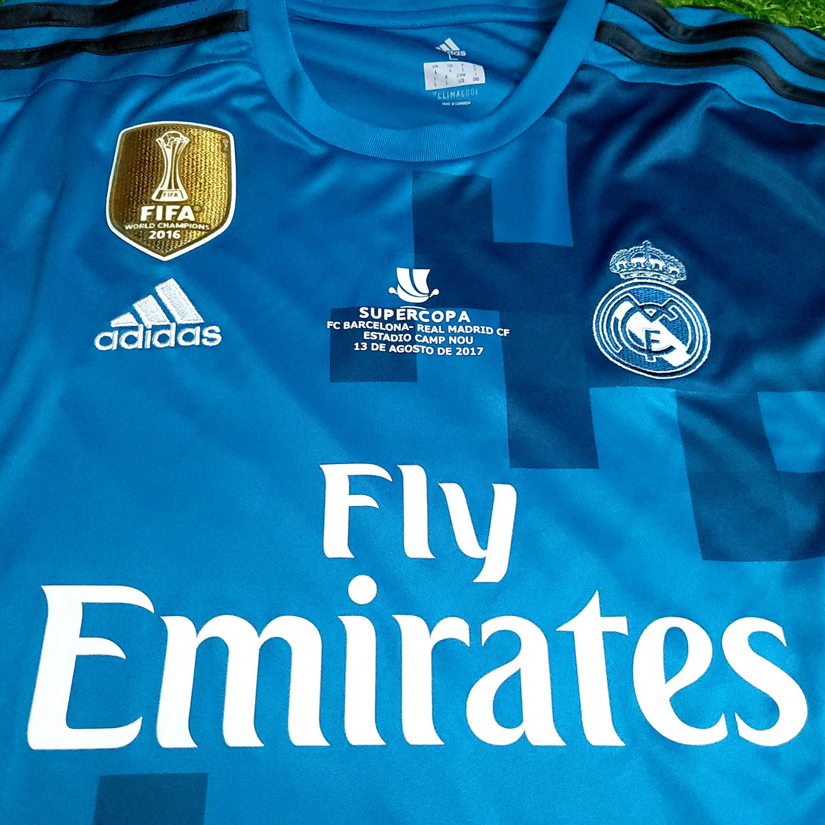 Cristiano Ronaldo Real Madrid 2017 2018 SUPERCUP Third Soccer Jersey L SKU# BR3539