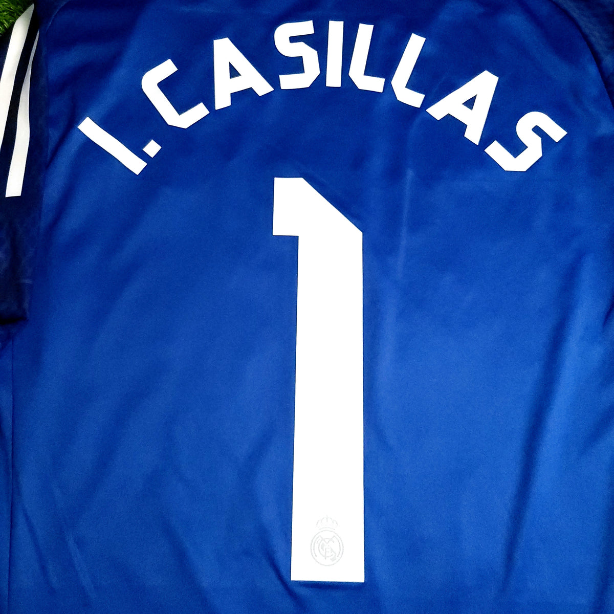 Casillas Real Madrid 2014 2015 GK Soccer Jersey L SKU# S05454