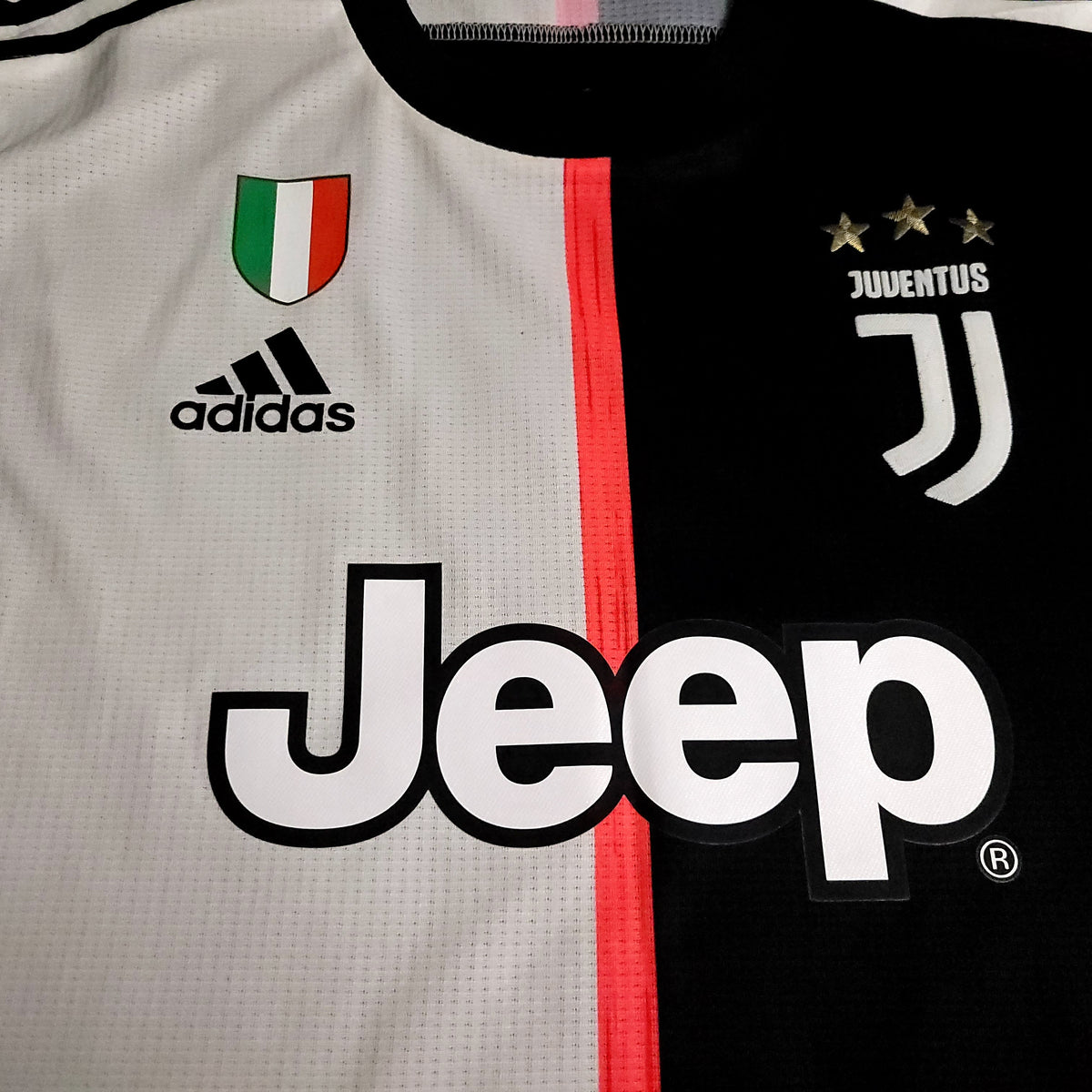 Cristiano Ronaldo Juventus 2019 2020 UEFA PLAYER ISSUE Soccer Jersey M SKU# DW5456
