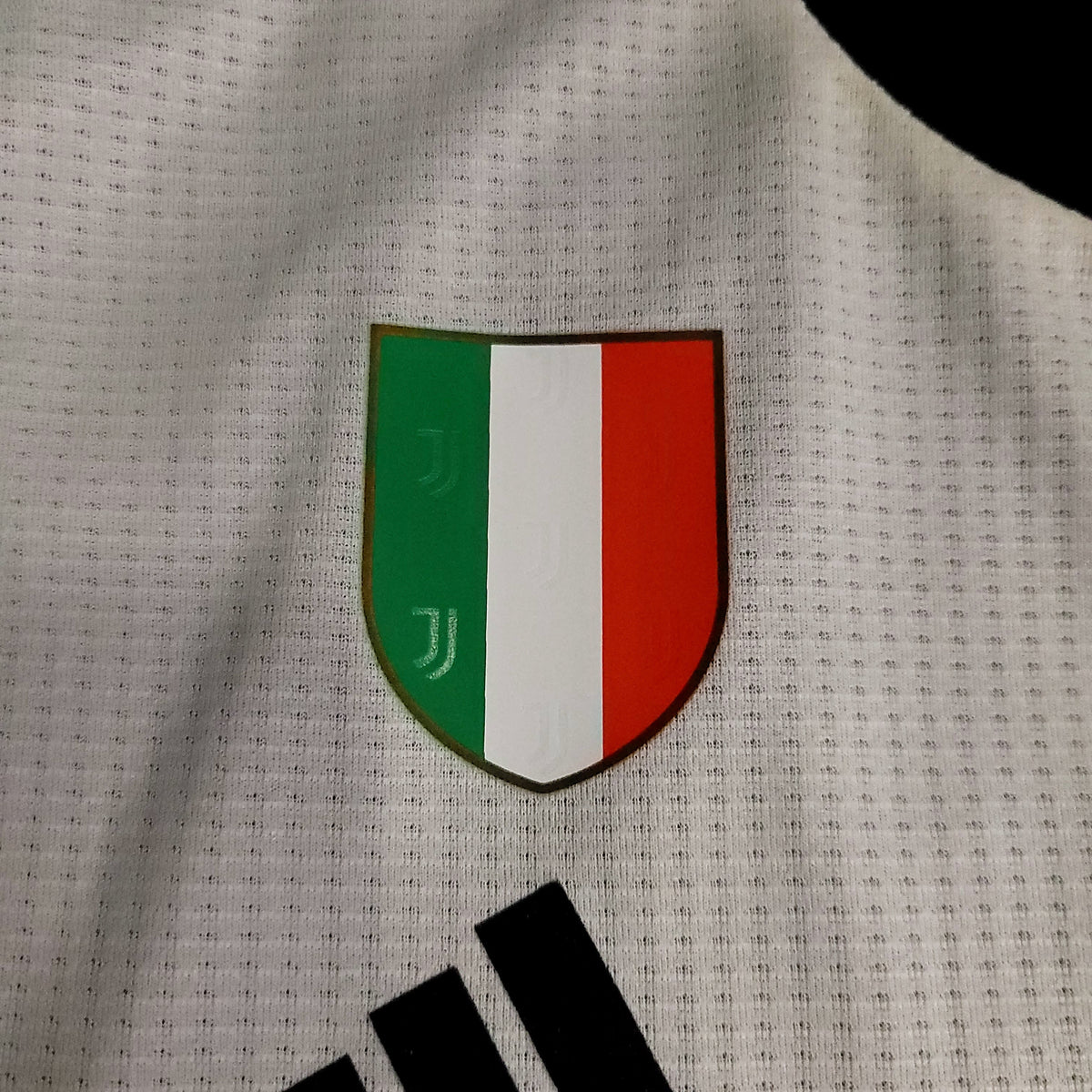 Cristiano Ronaldo Juventus 2019 2020 UEFA PLAYER ISSUE Soccer Jersey M SKU# DW5456