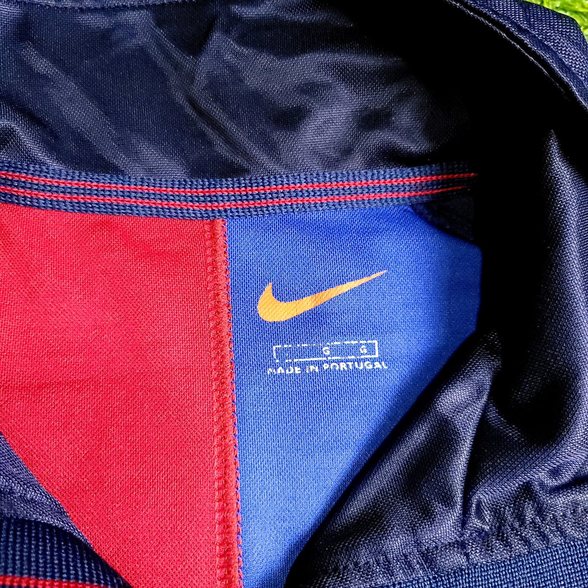 Guardiola Barcelona Centenary 1999 2000 Soccer Jersey L