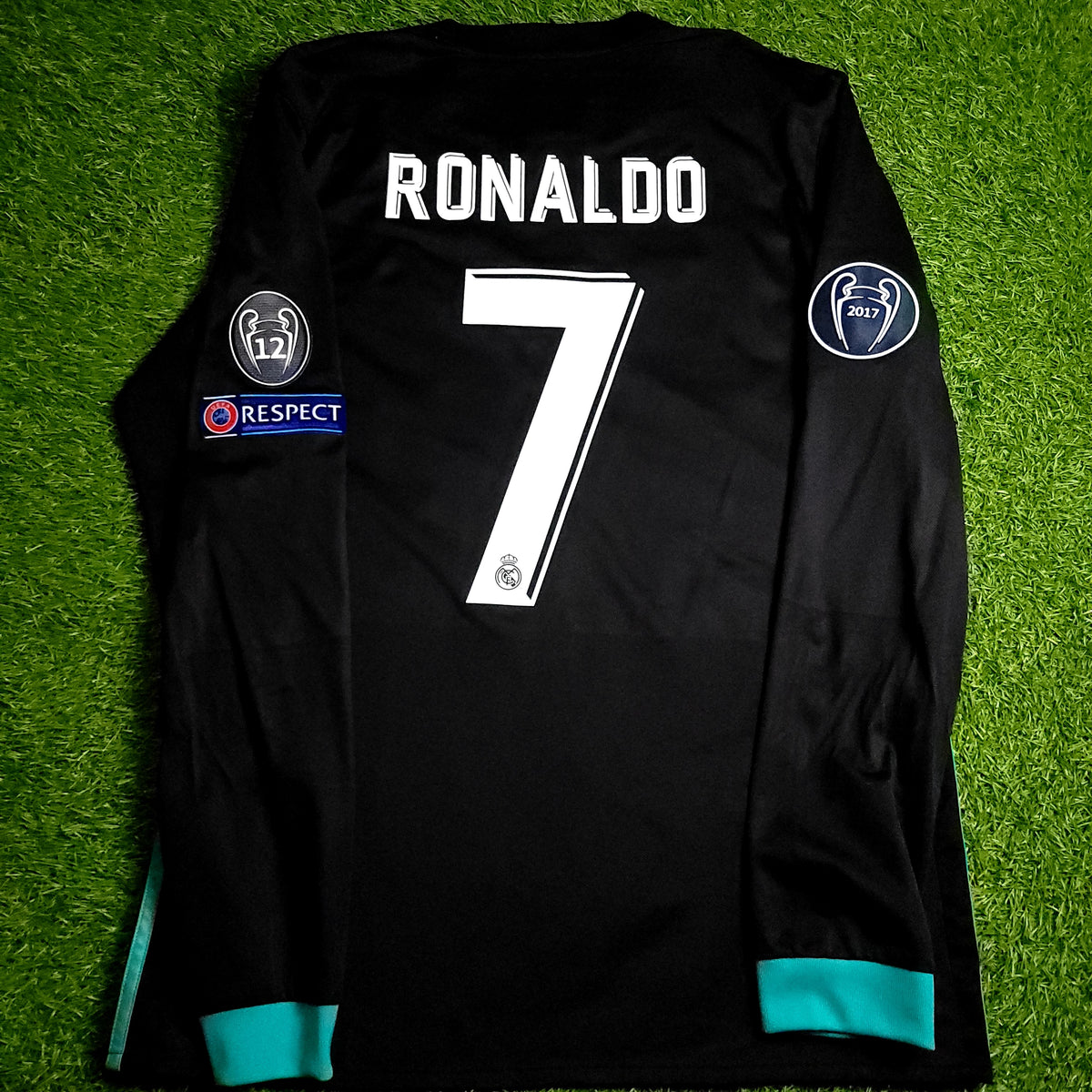 Cristiano Ronaldo Real Madrid 2017 2018 UEFA Long Sleeve Away Soccer Jersey L SKU# B31088 - ForeverSoccerJerseys