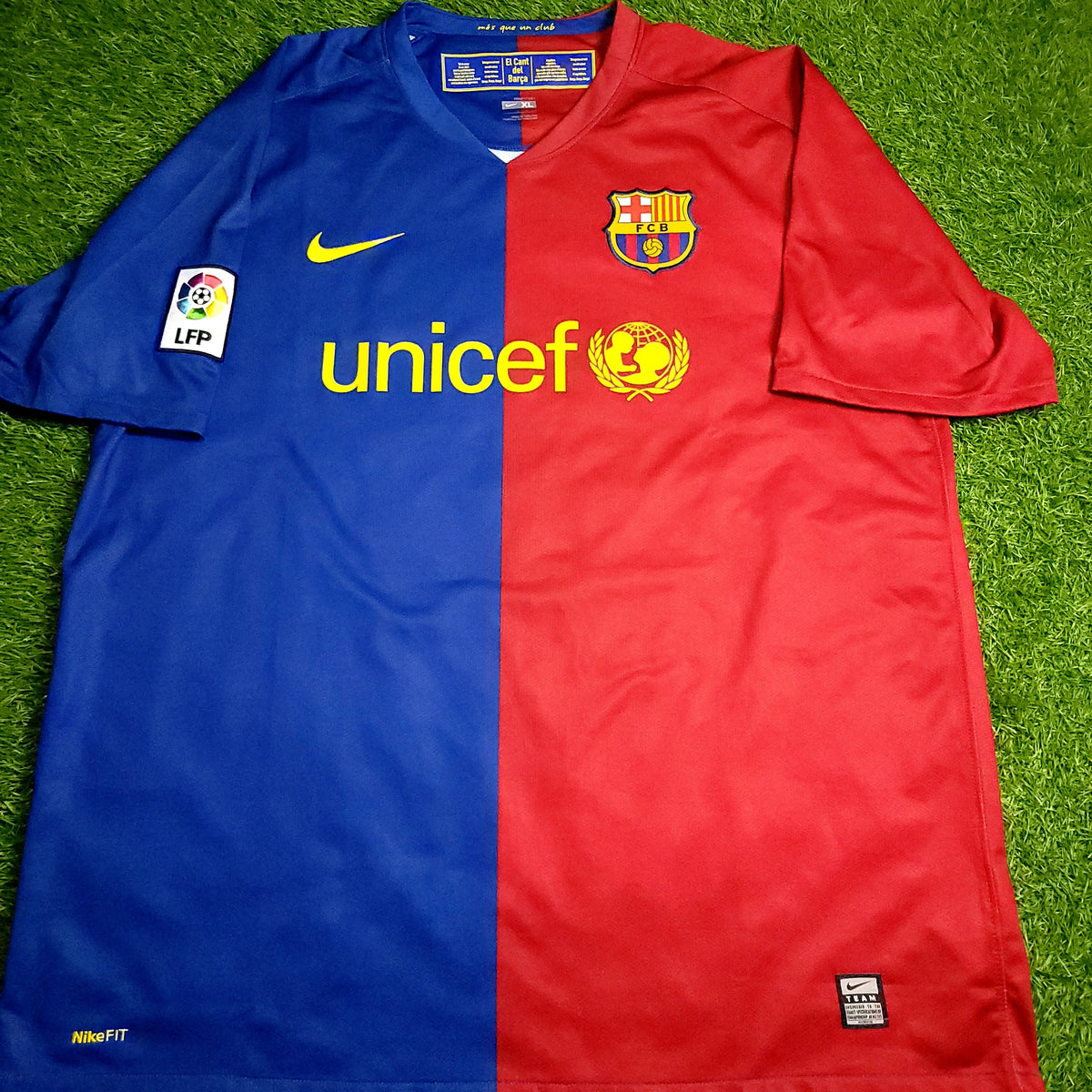 Messi Barcelona TREBLE 2008 2009 Soccer Jersey XL SKU# 286784-655 - ForeverSoccerJerseys