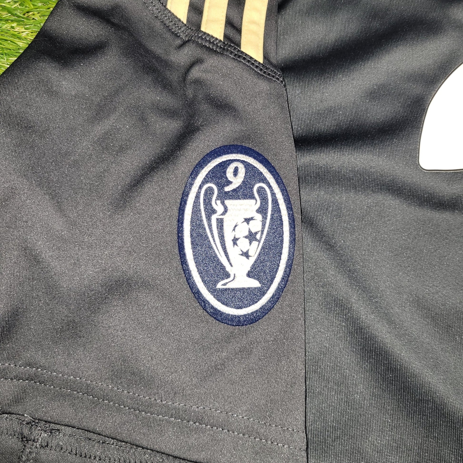 Alonso Real Madrid 2009 2010 DEBUT SEASON Soccer Third Jersey Shirt XL SKU E84329 Adidas