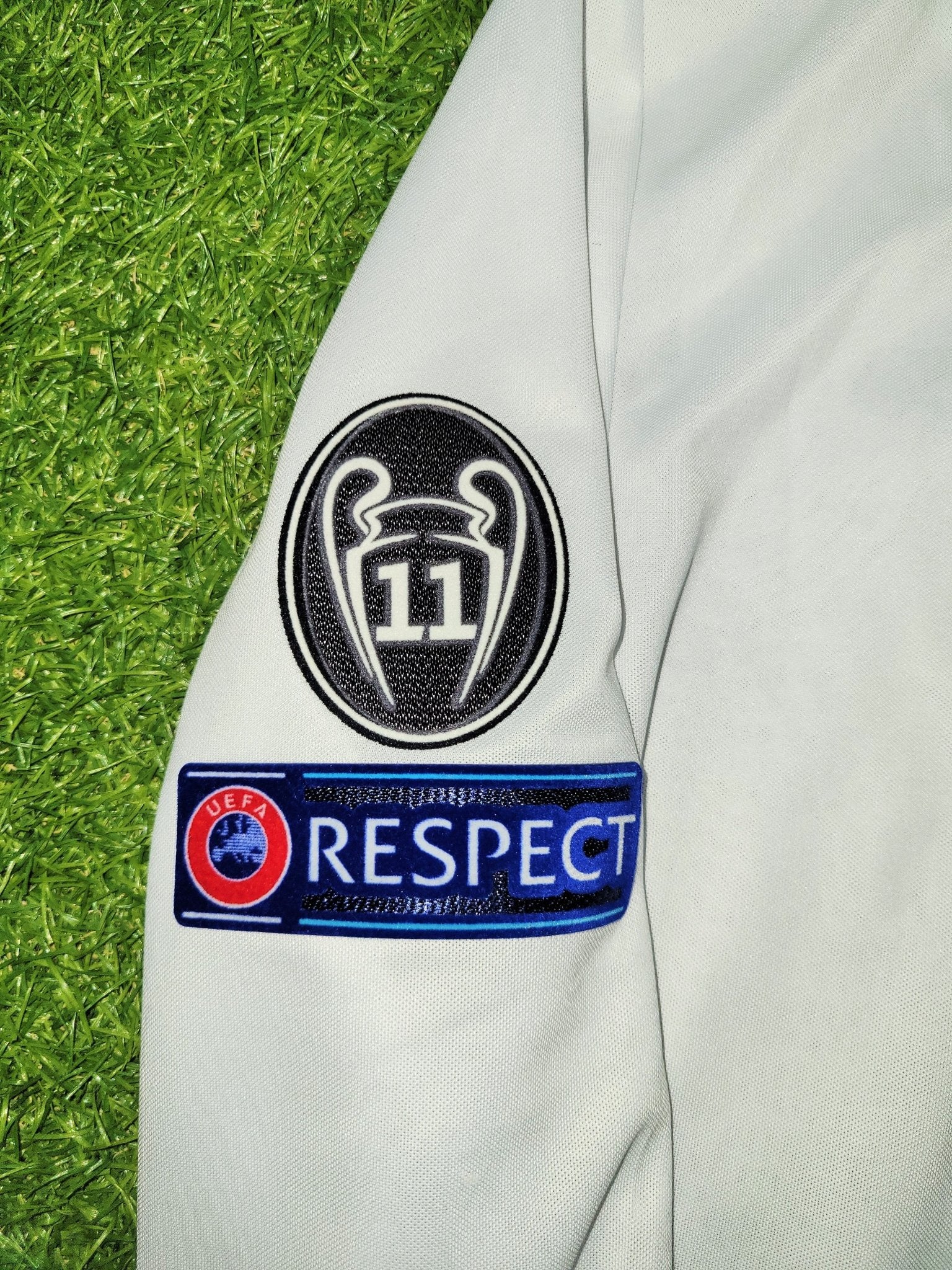 Bale Real Madrid 2016 2017 Home Long Sleeve UEFA Soccer Jersey Shirt M SKU# AI5184 Adidas