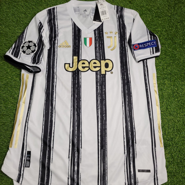 Maglia portiere Juventus 2021-2022: le foto Maglia portiere Juventus 2021-2022: le foto