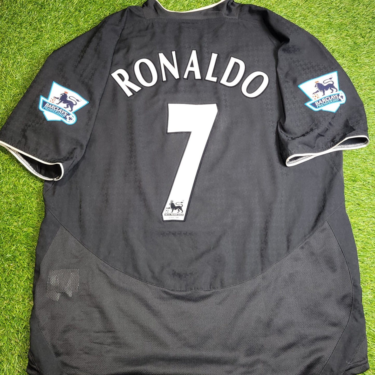 Cristiano Ronaldo Manchester United 2004 2005 Away STAND UP SPEAK UP Jersey Shirt XL SKU 112677 Nike