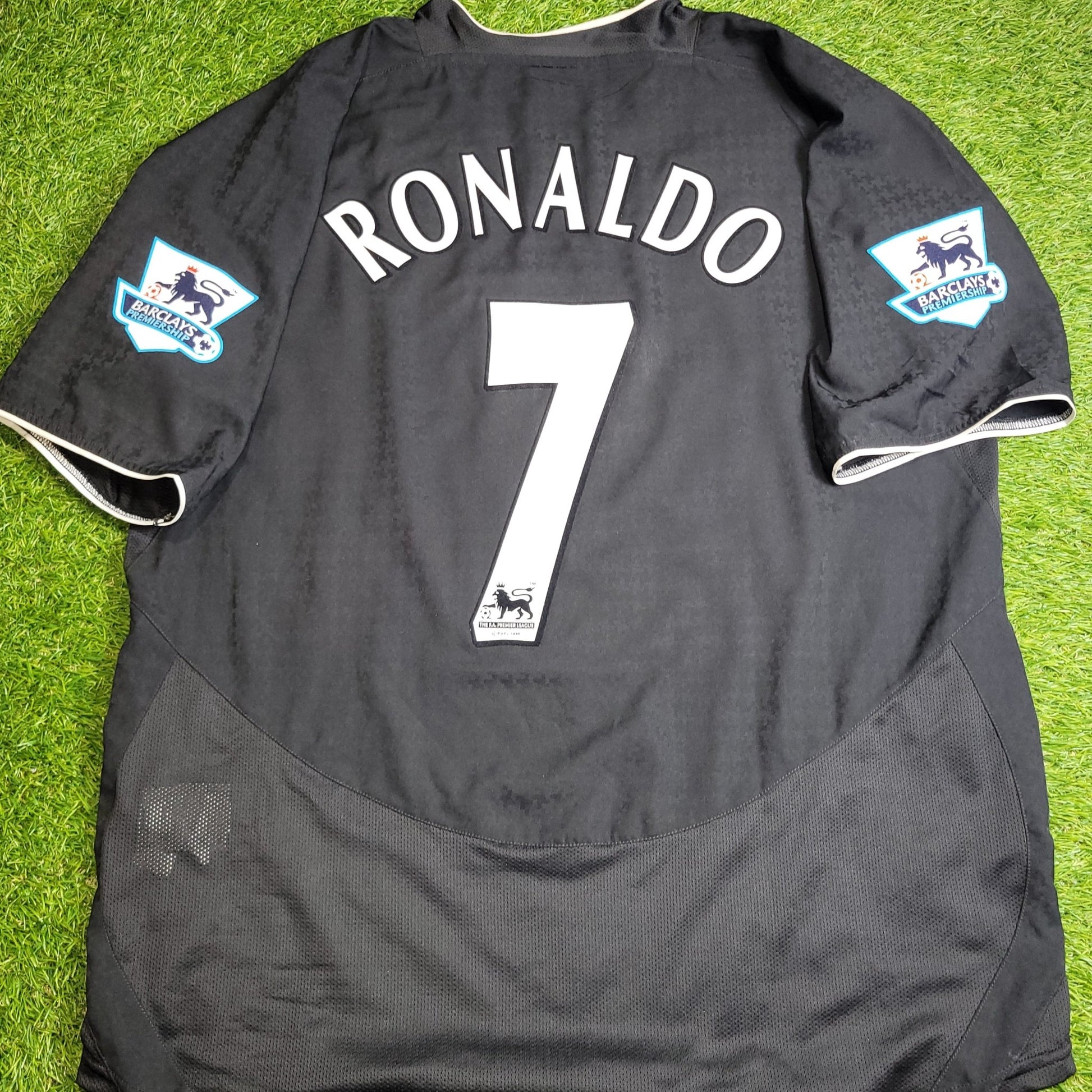 Cristiano Ronaldo Manchester United 2004 2005 Away STAND UP SPEAK UP Jersey Shirt XL SKU 112677 Nike