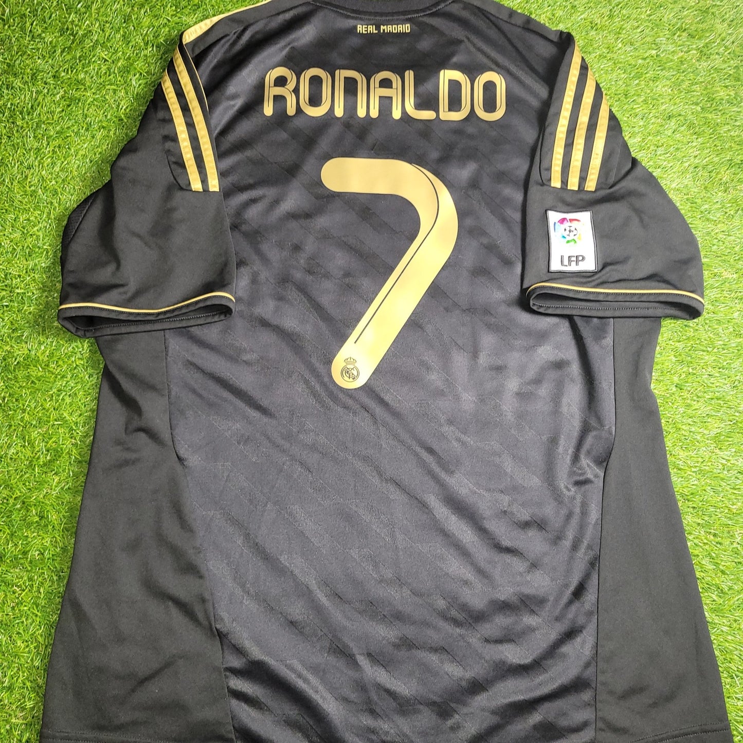 Cristiano Ronaldo Real Madrid 2011 2012 Away Soccer Jersey Shirt XL SKU V13642 Adidas