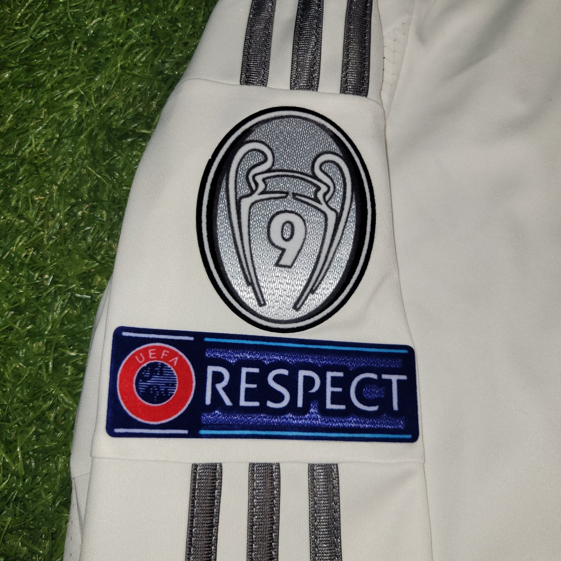 Cristiano Ronaldo Real Madrid UEFA FINAL 2013 2014 Long Sleeve Soccer Jersey Shirt XL SKU G81098 Adidas