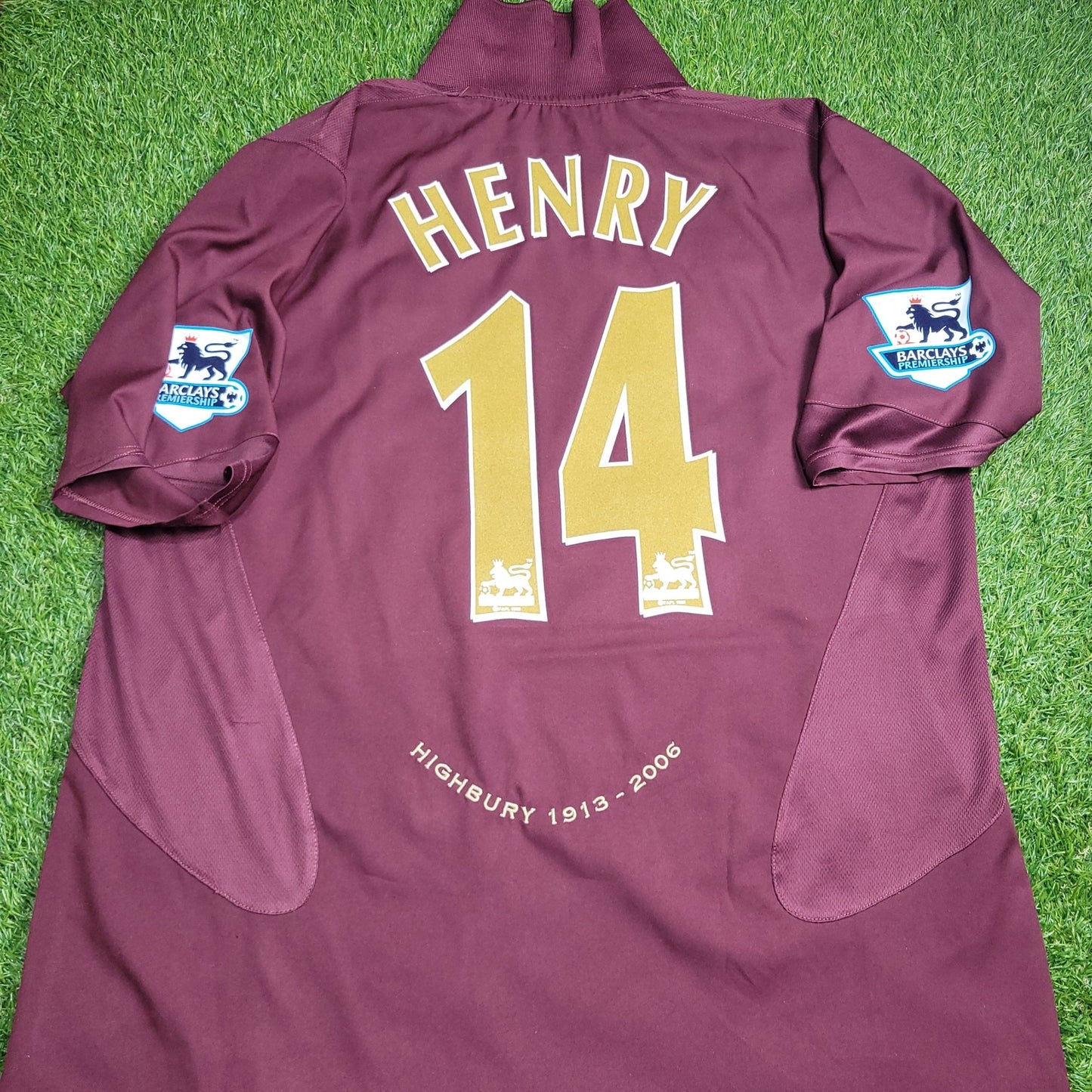 Henry Arsenal 2005 2006 HIGHBURY LAST GAME Home Soccer Jersey Shirt XL SKU# 195578 Nike